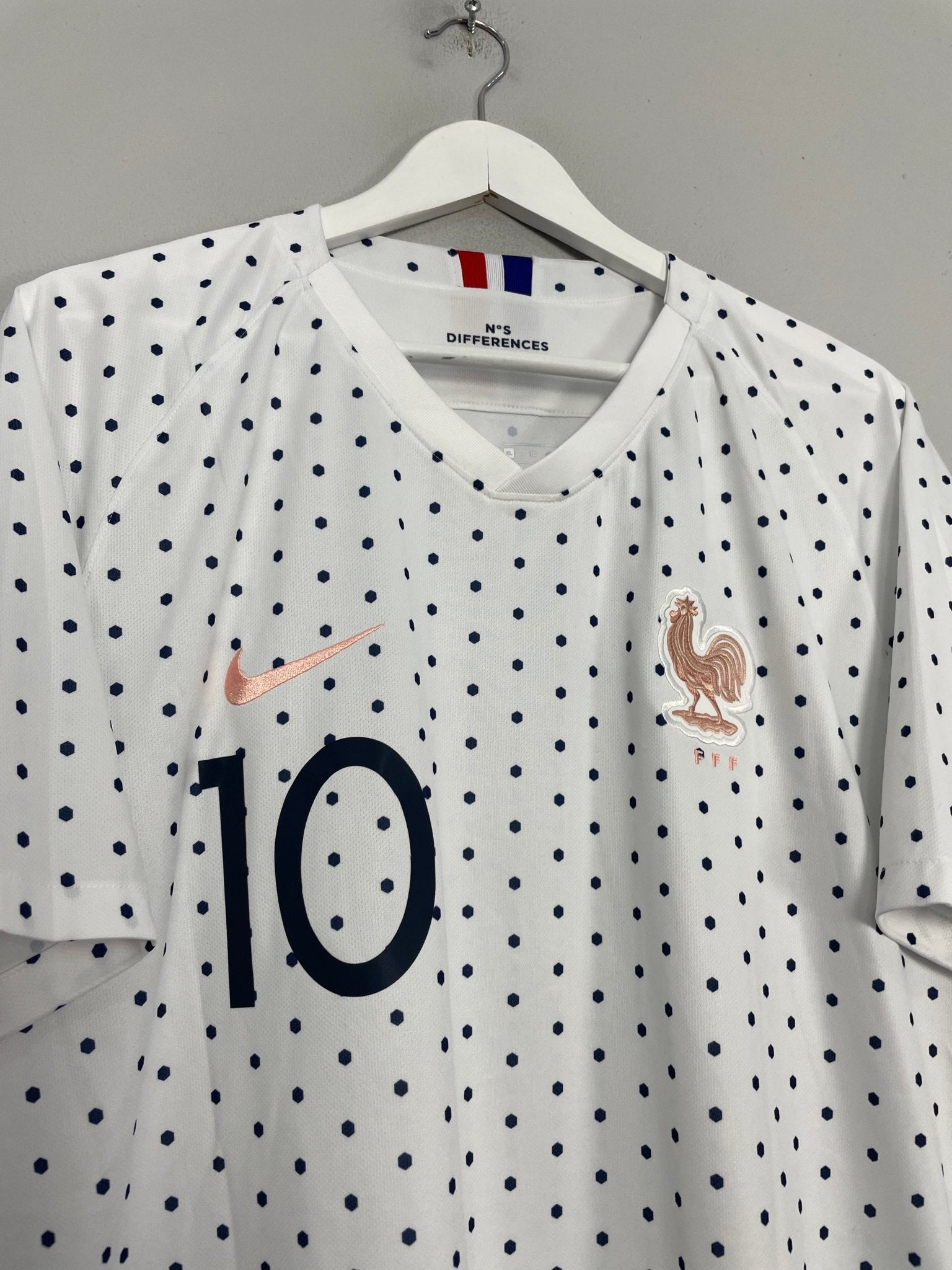 Shop 2019/20 FRANCE WOMENS MBAPPE #10 AWAY SHIRT (XL) NIKE, classic football shirts, vintage football shirts & retro soccer jerseys at Cult Kits