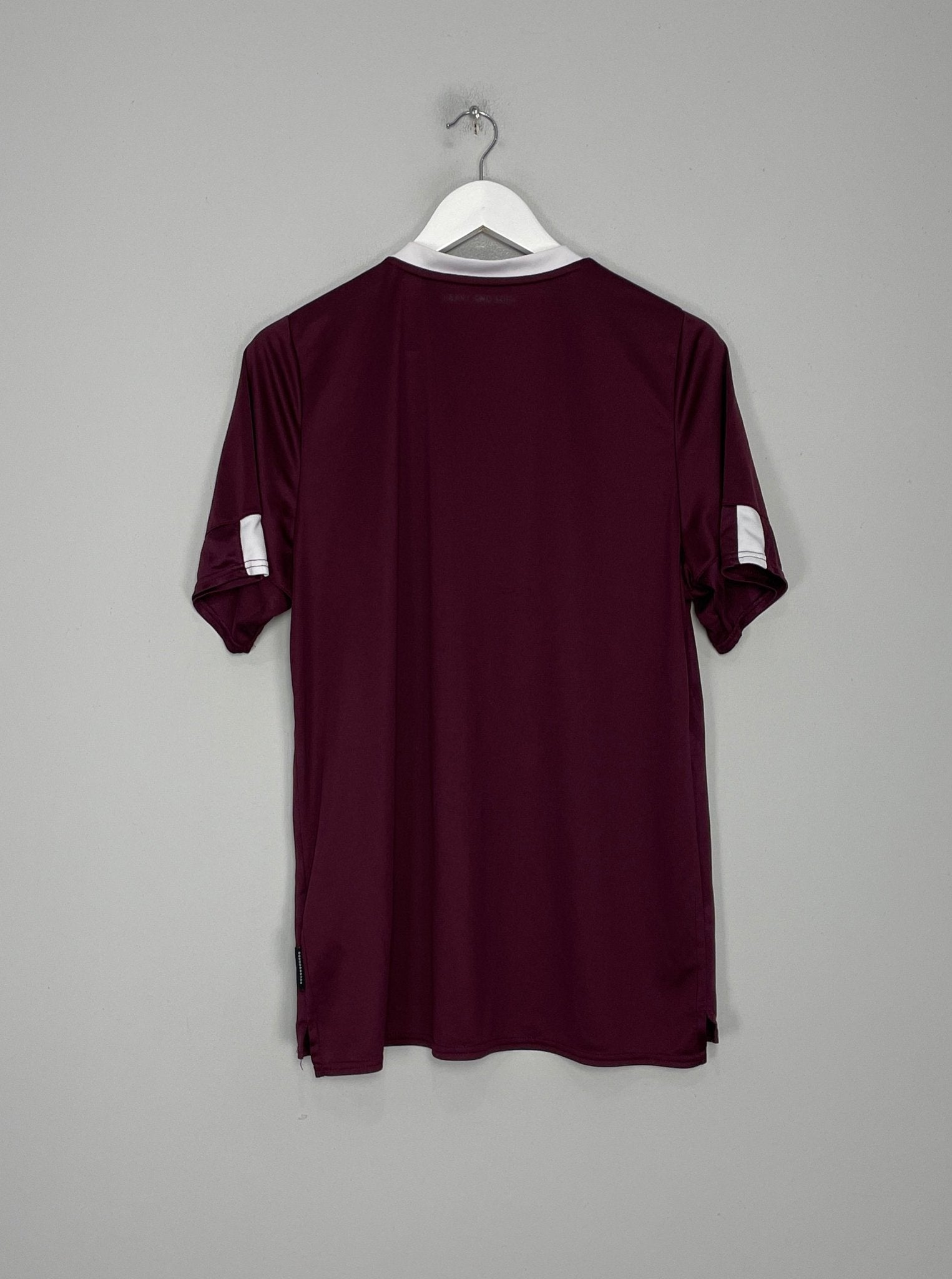 Shop 2019/20 HEARTS HOME SHIRT (L) UMBRO, classic football shirts, vintage football shirts & retro soccer jerseys at Cult Kits