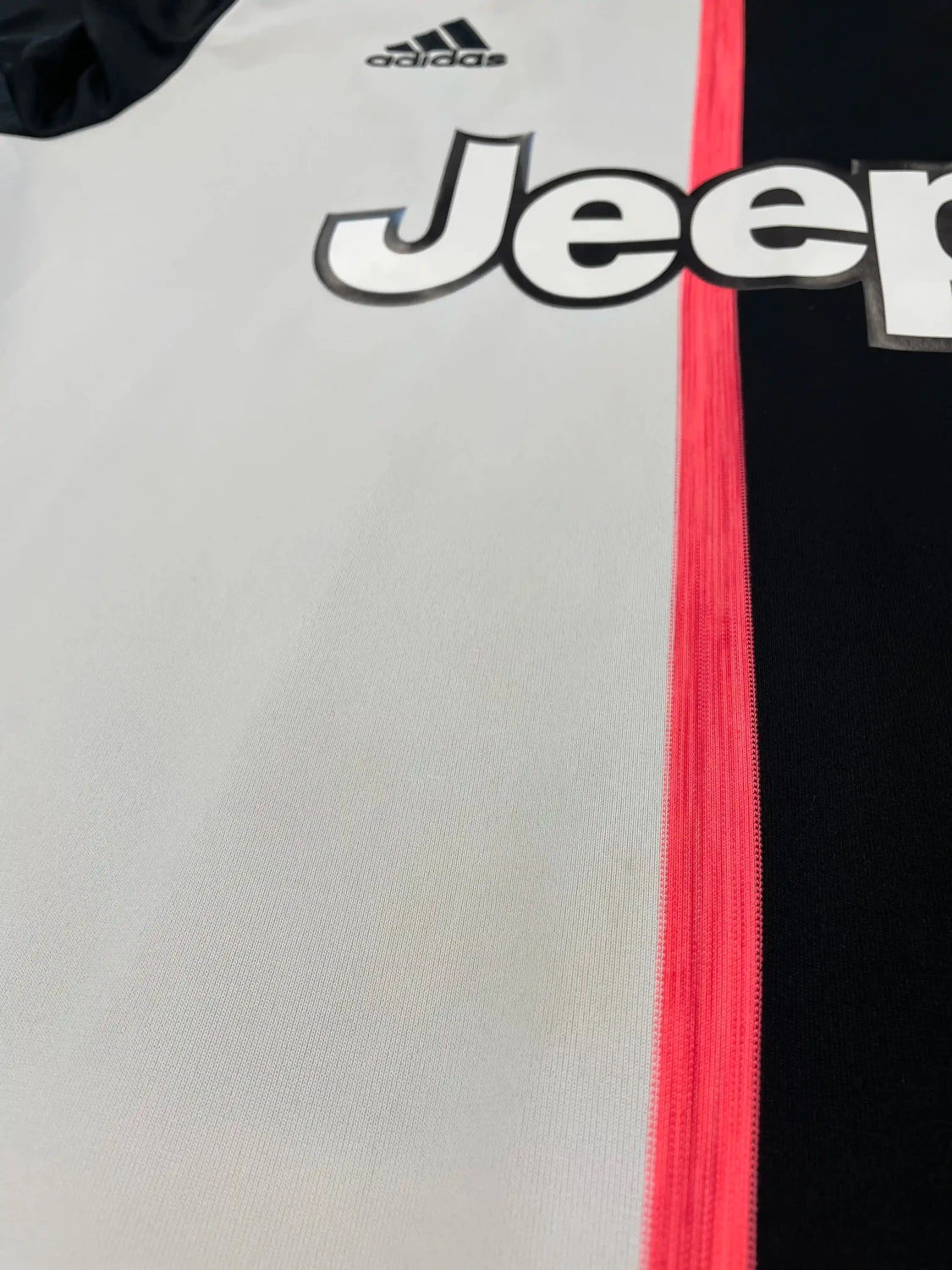 2019 Juventus Adidas football shirt - view 3 - Cult Kits