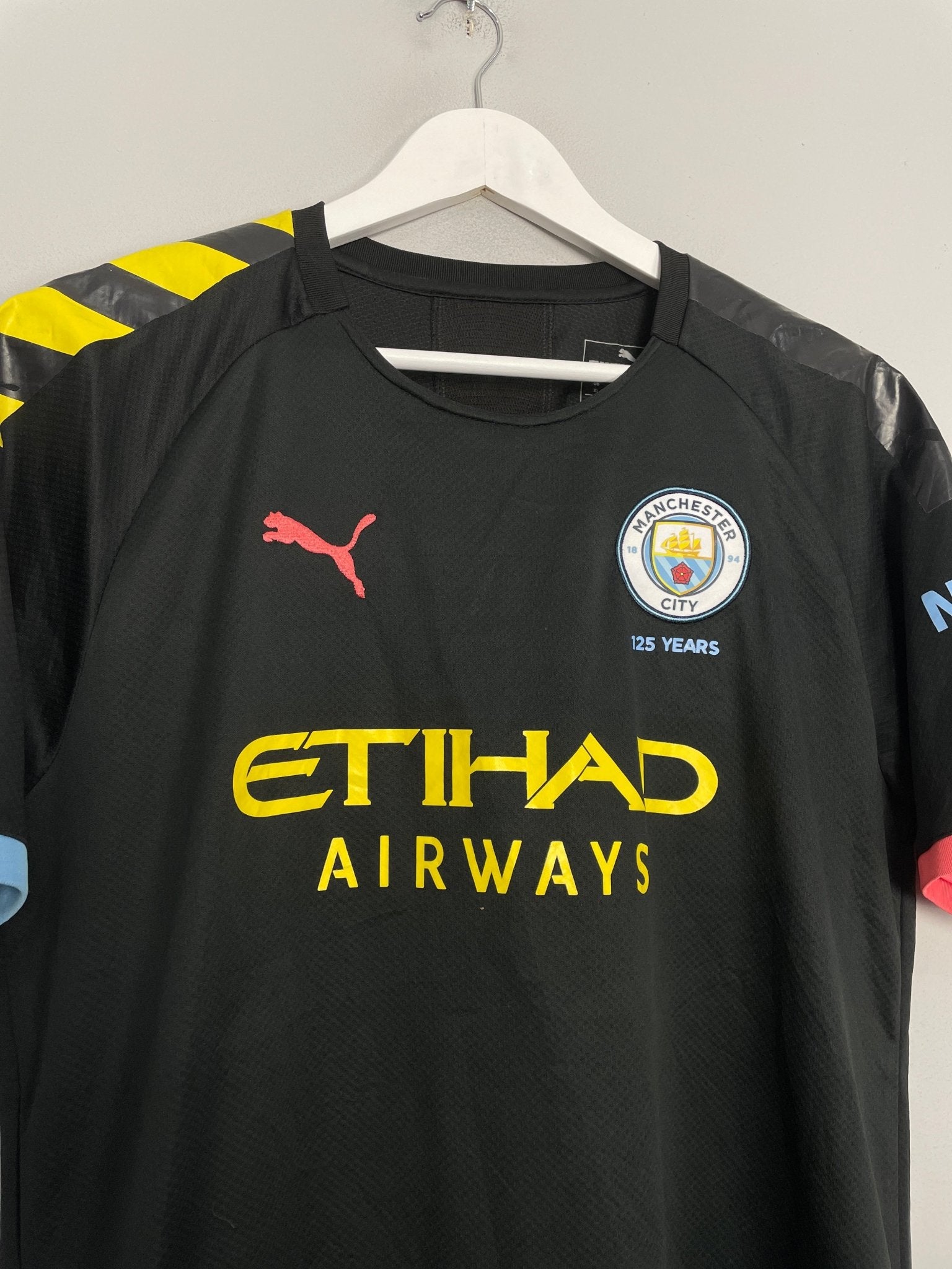Shop 2019/20 MANCHESTER CITY BERNARDO #20 *125 YEAR* AWAY SHIRT (XL) PUMA, classic football shirts, vintage football shirts & retro soccer jerseys at Cult Kits