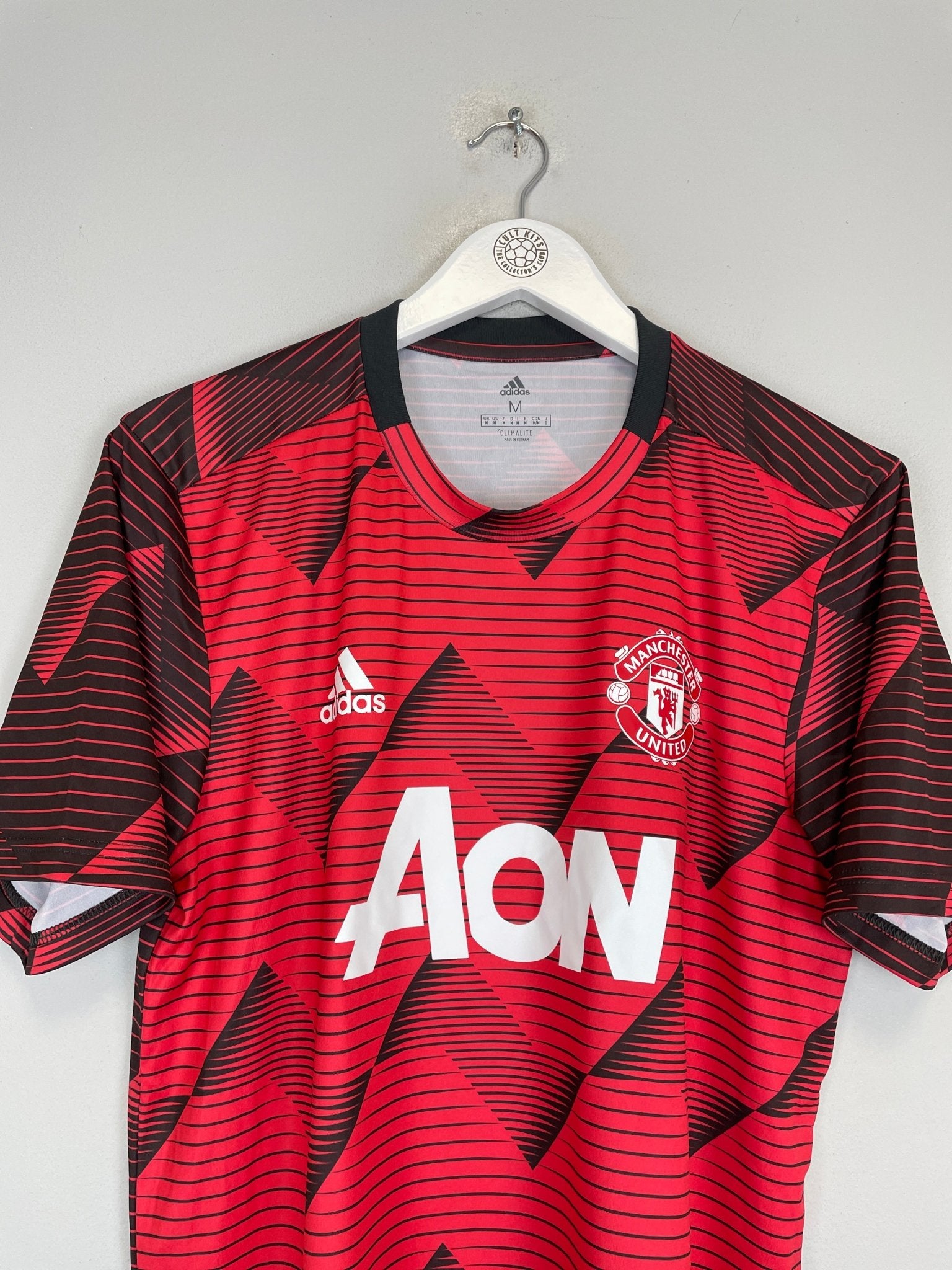 Shop 2019/20 MANCHESTER UNITED TRAINING SHIRT (M) ADIDAS, classic football shirts, vintage football shirts & retro soccer jerseys at Cult Kits