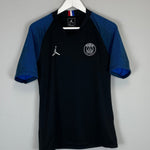 Shop 2019/20 PSG TRAINING SHIRT (M) JORDAN, classic football shirts, vintage football shirts & retro soccer jerseys at Cult Kits