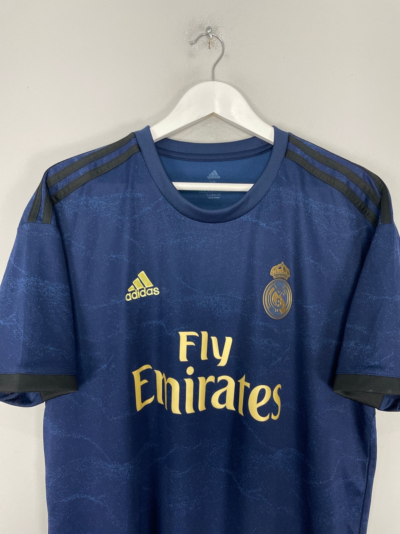 Shop 2019/20 REAL MADRID CASEMIRO #14 AWAY SHIRT (XL) ADIDAS, classic football shirts, vintage football shirts & retro soccer jerseys at Cult Kits