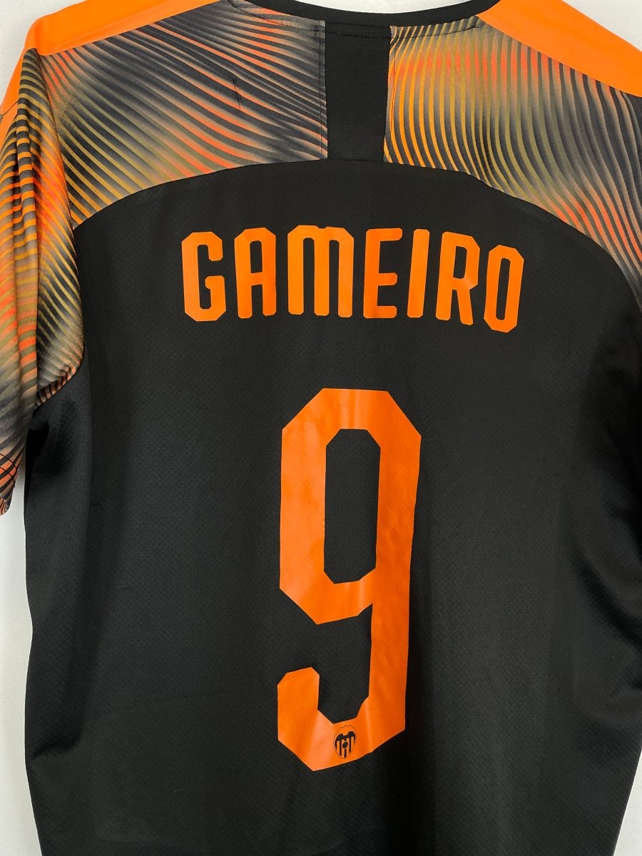 2019/20 VALENCIA GAMEIRO 9 AWAY SHIRT (XL) PUMA - Cult Kits - XL - Buy Vintage Football Shirts, Authentic Retro Football Shirts For Sale, Classic Football Shirts & Soccer Jersey