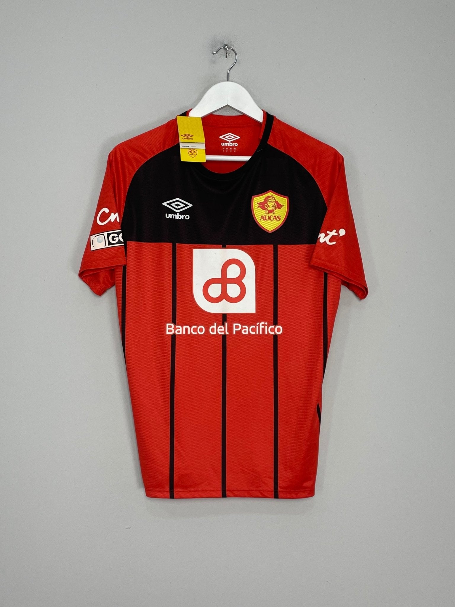 Shop 2020/21 AUCAS FC *BNWT* AWAY SHIRT (M) UMBRO, classic football shirts, vintage football shirts & retro soccer jerseys at Cult Kits