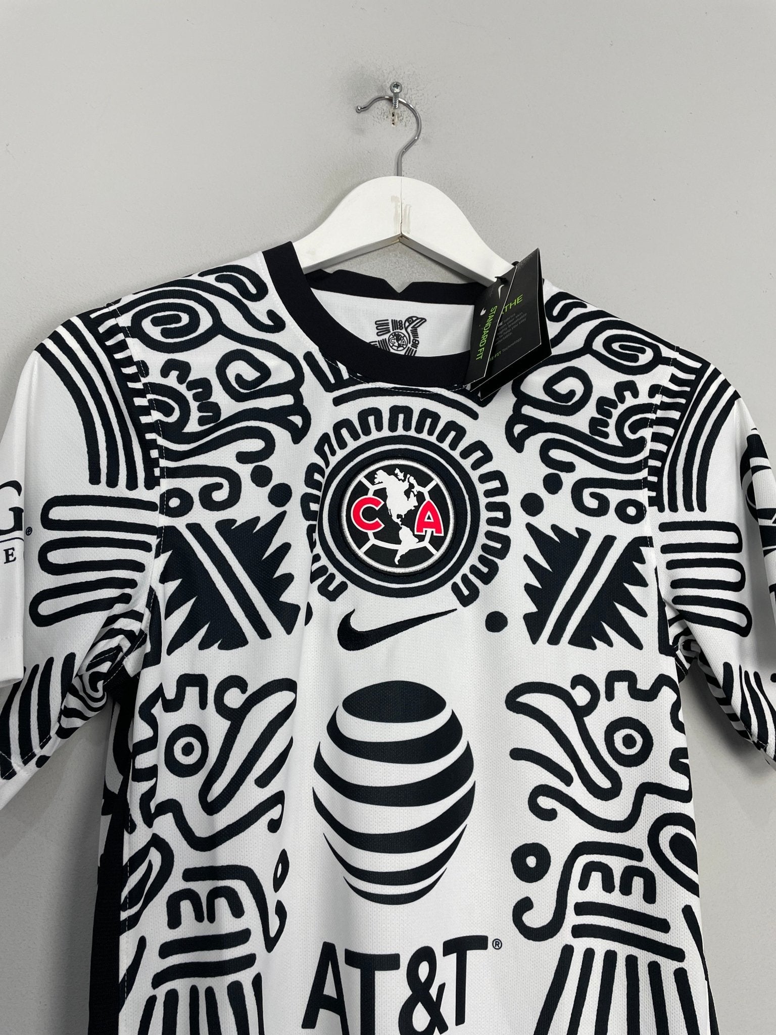 Shop 2020/21 CLUB AMERICA *BNWT* THIRD SHIRT (XS) NIKE, classic football shirts, vintage football shirts & retro soccer jerseys at Cult Kits