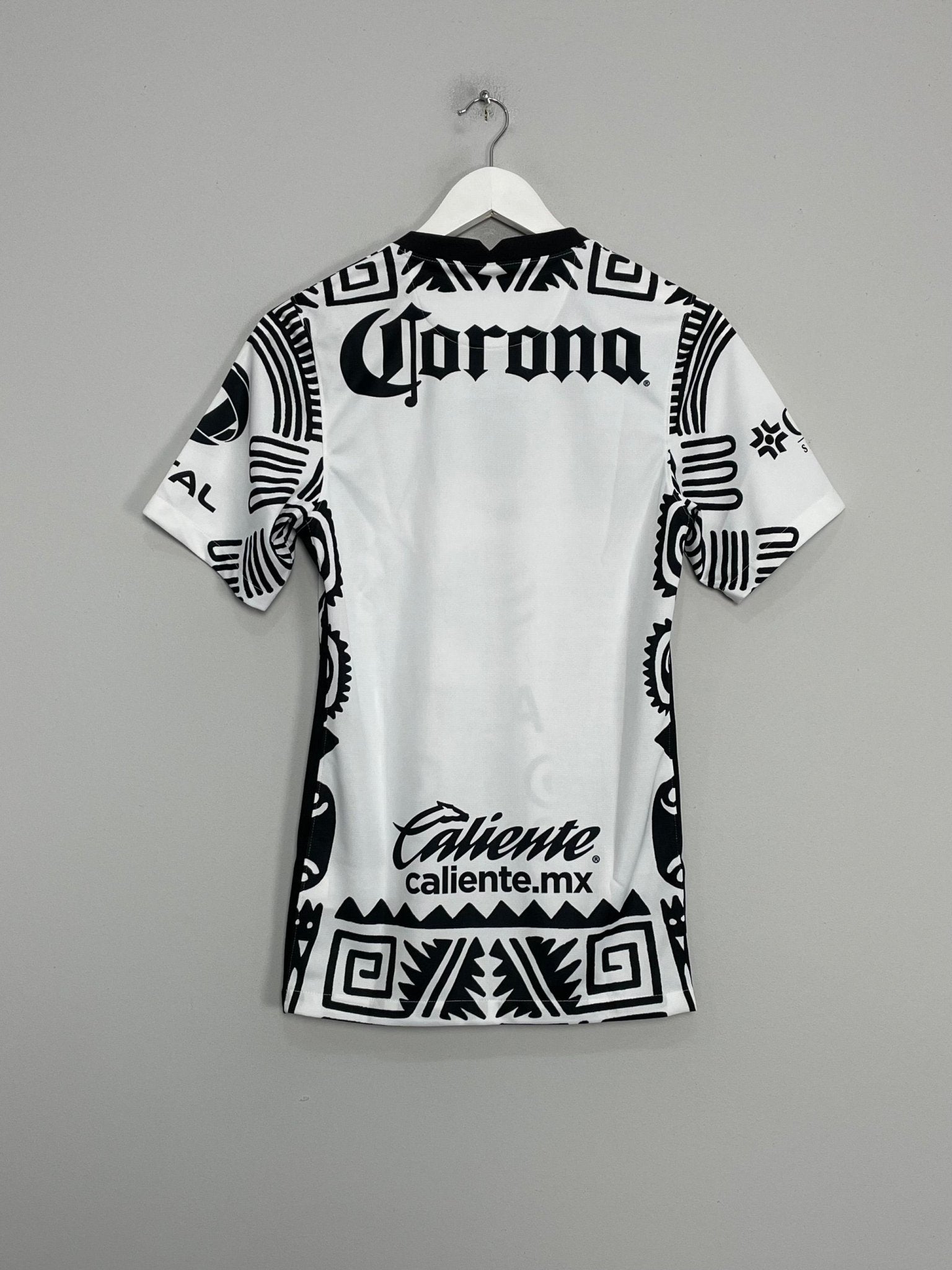 Shop 2020/21 CLUB AMERICA THIRD SHIRT (XS) NIKE, classic football shirts, vintage football shirts & retro soccer jerseys at Cult Kits