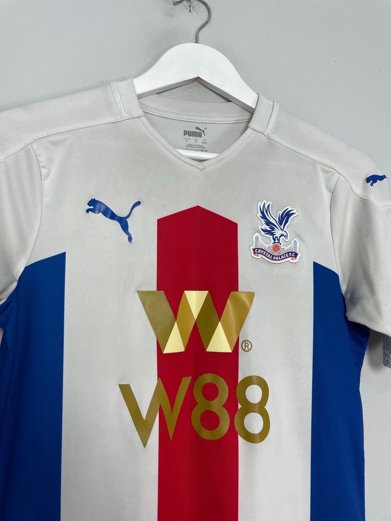 Shop 2020/21 CRYSTAL PALACE AWAY SHIRT (S) PUMA, classic football shirts, vintage football shirts & retro soccer jerseys at Cult Kits