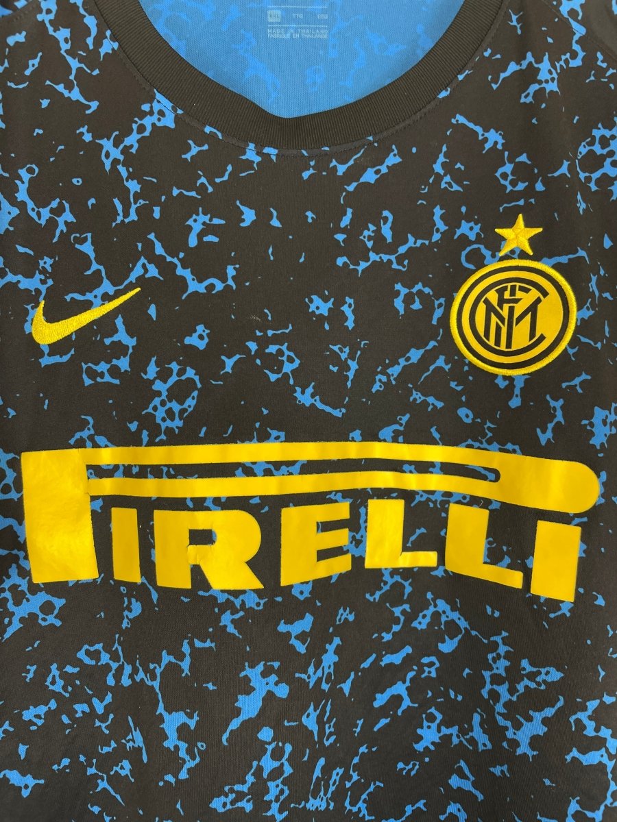 2020/21 INTER MILAN PRE - MATCH SHIRT (XXL) NIKE - Cult Kits - XXL - Buy Vintage Football Shirts, Authentic Retro Football Shirts For Sale, Classic Football Shirts & Soccer Jersey