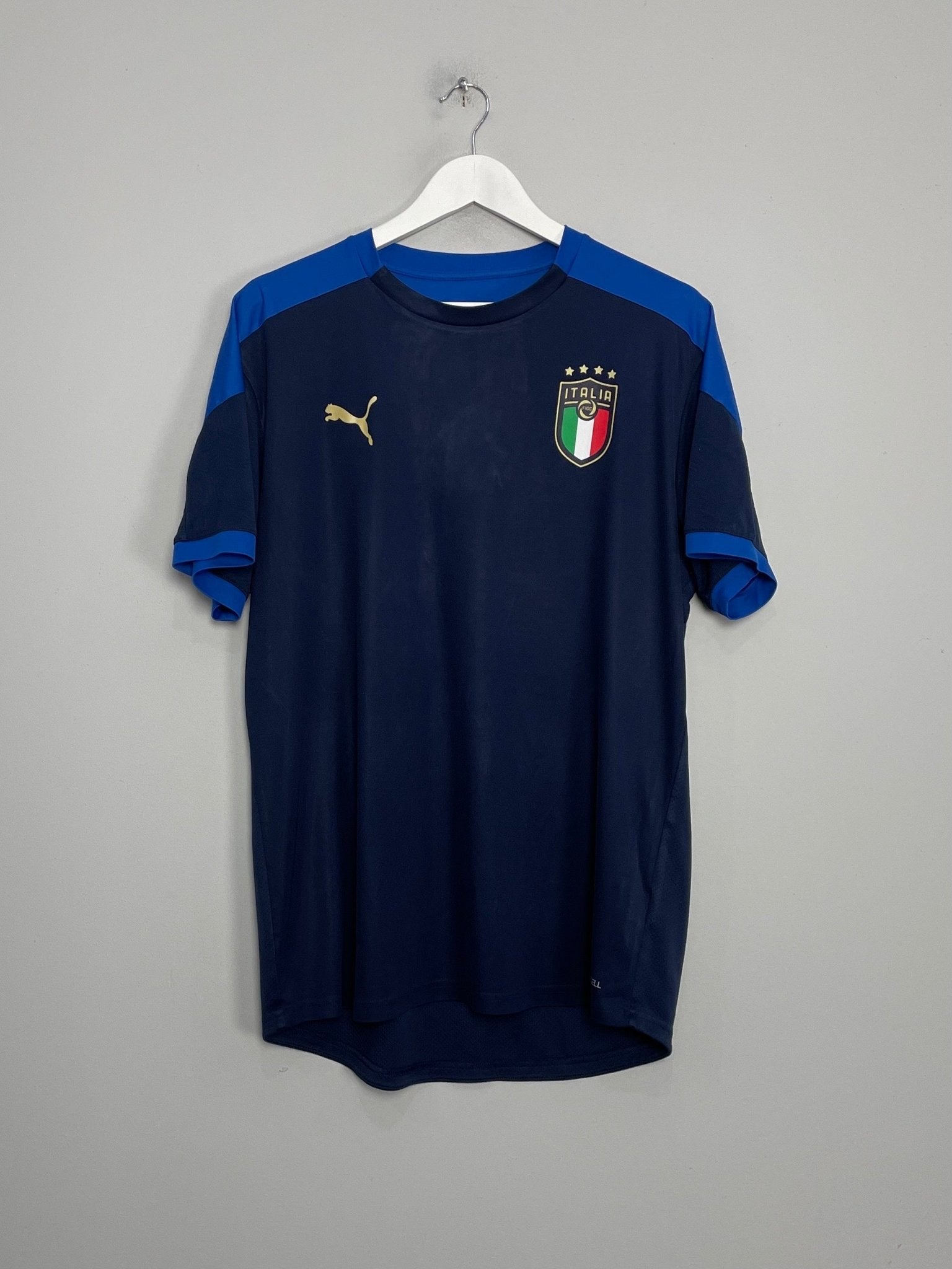 Shop 2020/21 ITALY TRAINING SHIRT (XL) PUMA, classic football shirts, vintage football shirts & retro soccer jerseys at Cult Kits