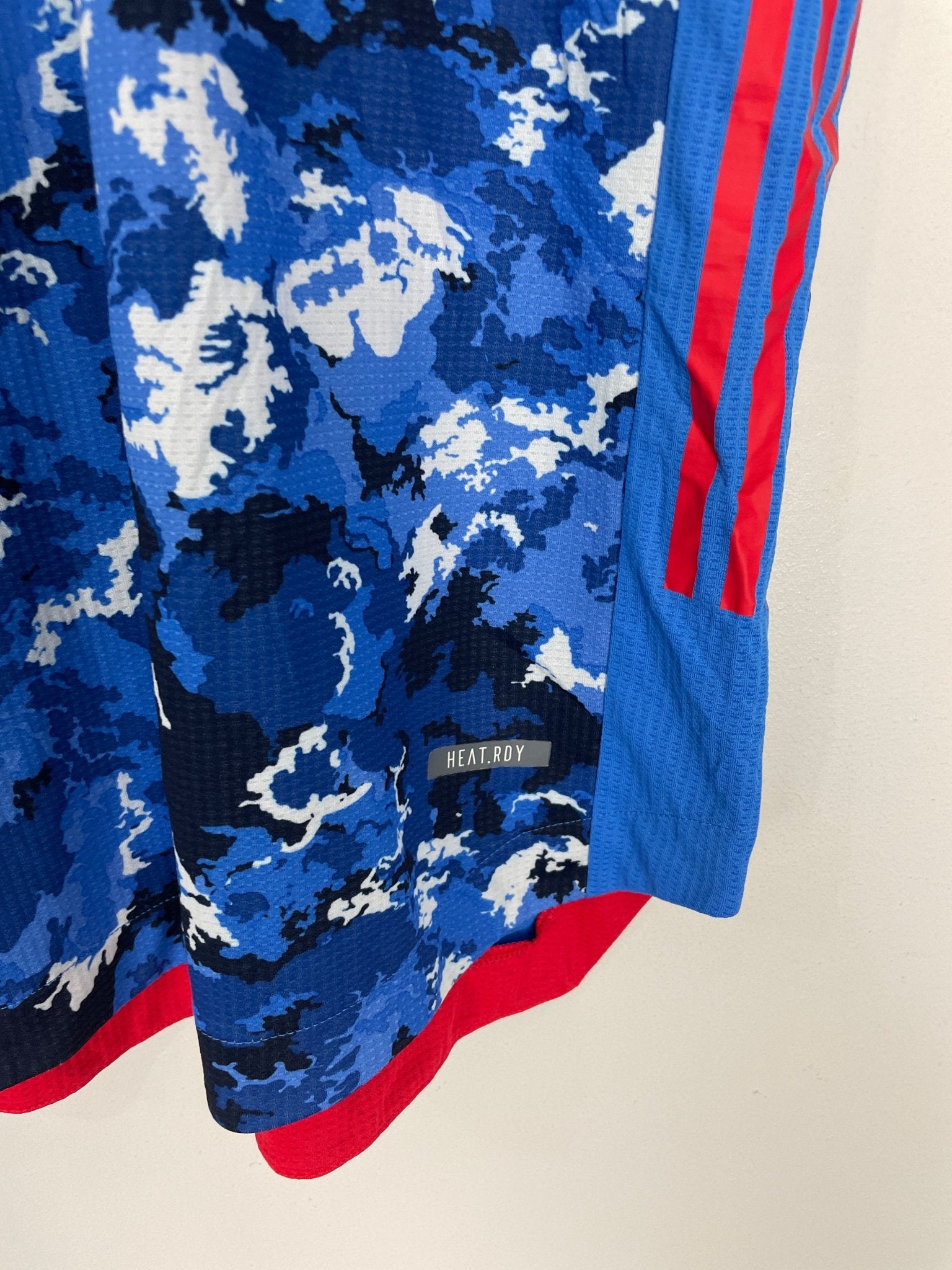 Shop 2020/21 JAPAN *PLAYER ISSUE* HOME SHIRT (XXL) ADIDAS, classic football shirts, vintage football shirts & retro soccer jerseys at Cult Kits
