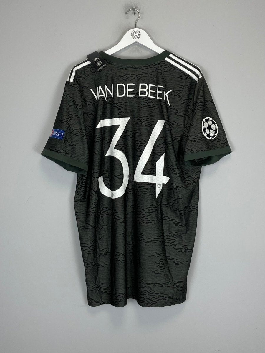 2020/21 MANCHESTER UNITED VAN DE BEEK 34 *BNWT* C/L AWAY SHIRT (XXL) ADIDAS - Cult Kits - XXL - Buy Vintage Football Shirts, Authentic Retro Football Shirts For Sale, Classic Football Shirts & Soccer Jersey