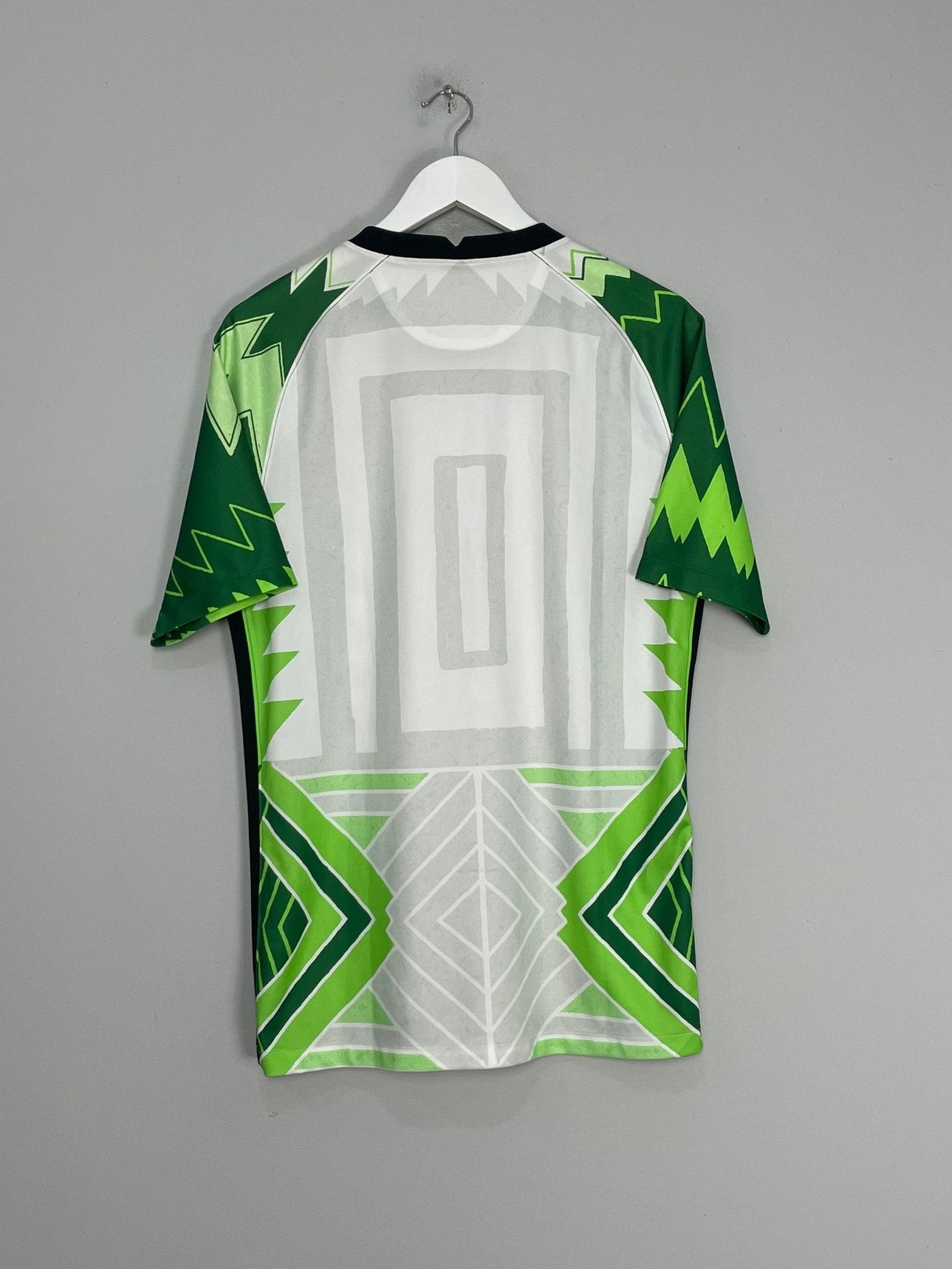 Shop 2020/21 NIGERIA HOME SHIRT (M) NIKE, classic football shirts, vintage football shirts & retro soccer jerseys at Cult Kits