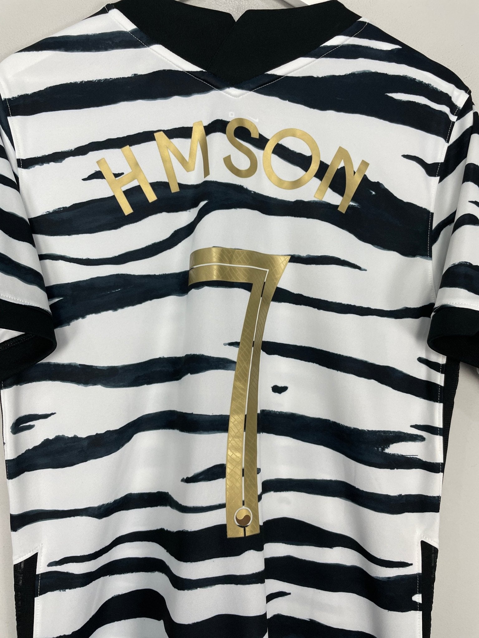 Shop 2020/21 SOUTH KOREA H.M SON #7 AWAY SHIRT (M) NIKE, classic football shirts, vintage football shirts & retro soccer jerseys at Cult Kits