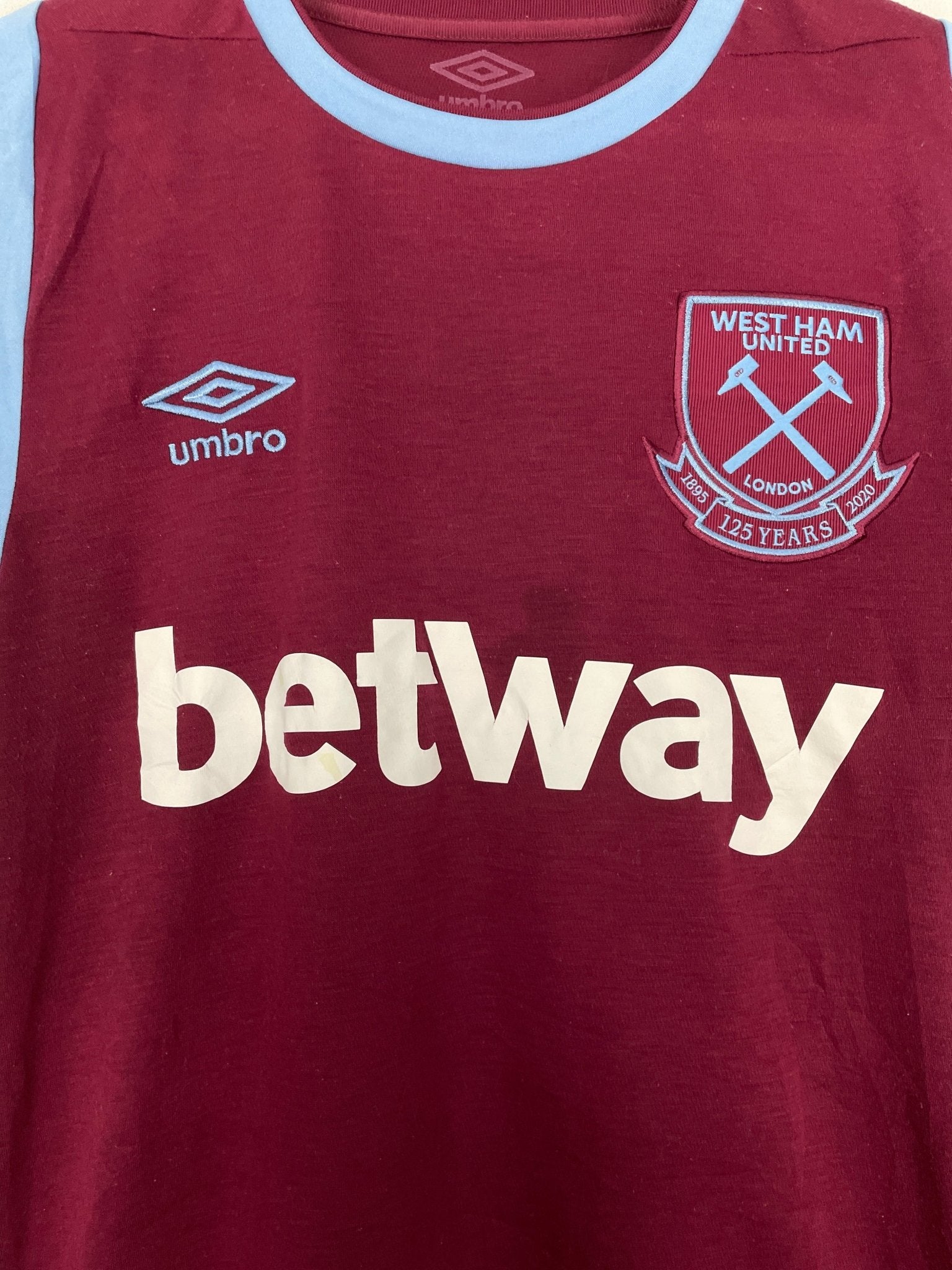 Shop 2020/21 WEST HAM HOME SHIRT (M) UMBRO, classic football shirts, vintage football shirts & retro soccer jerseys at Cult Kits