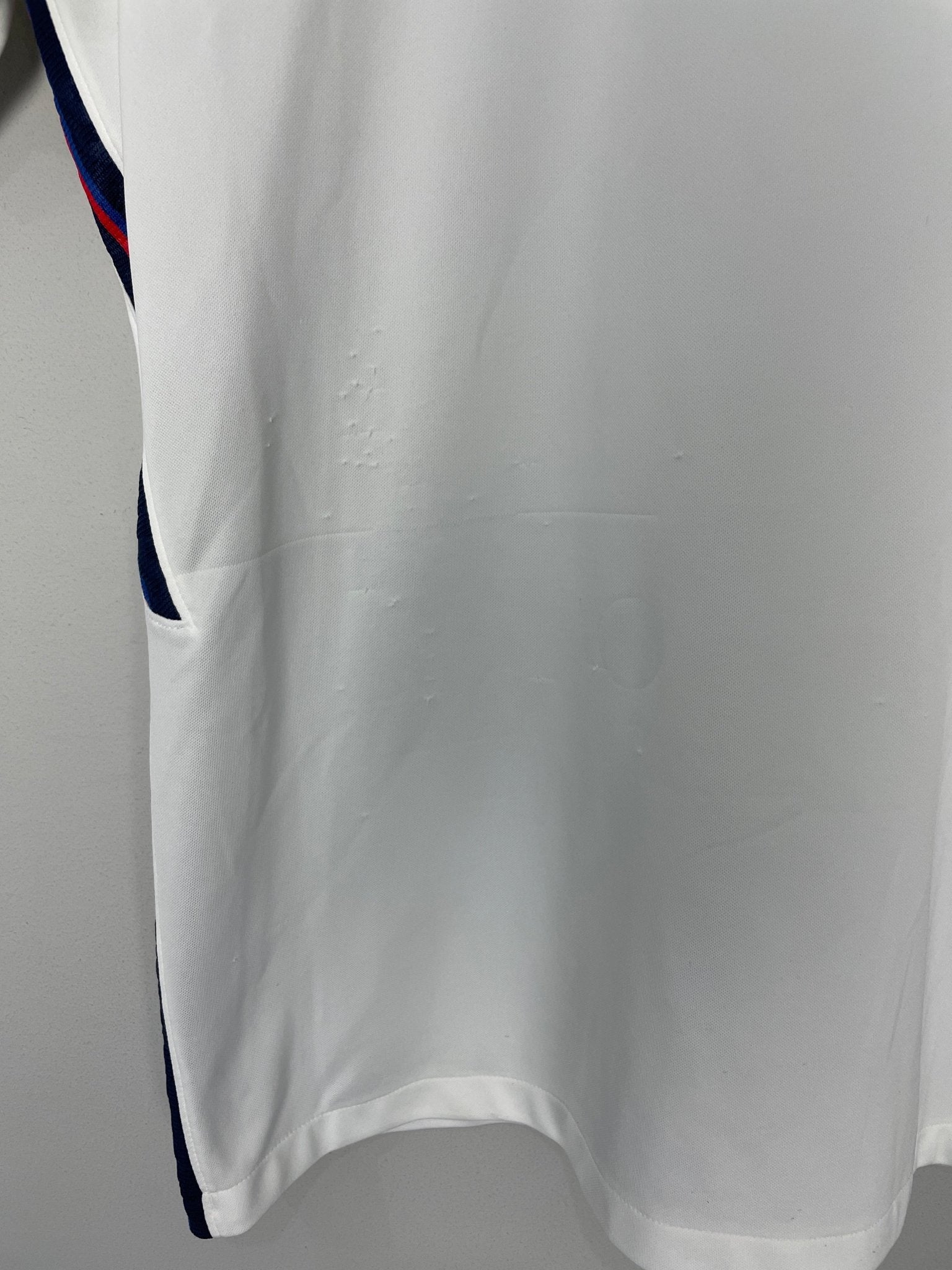 Shop 2020/22 ENGLAND HENDERSON #8 HOME SHIRT (L) NIKE, classic football shirts, vintage football shirts & retro soccer jerseys at Cult Kits