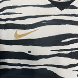 Shop 2020/22 SOUTH KOREA AWAY SHIRT (L) NIKE, classic football shirts, vintage football shirts & retro soccer jerseys at Cult Kits