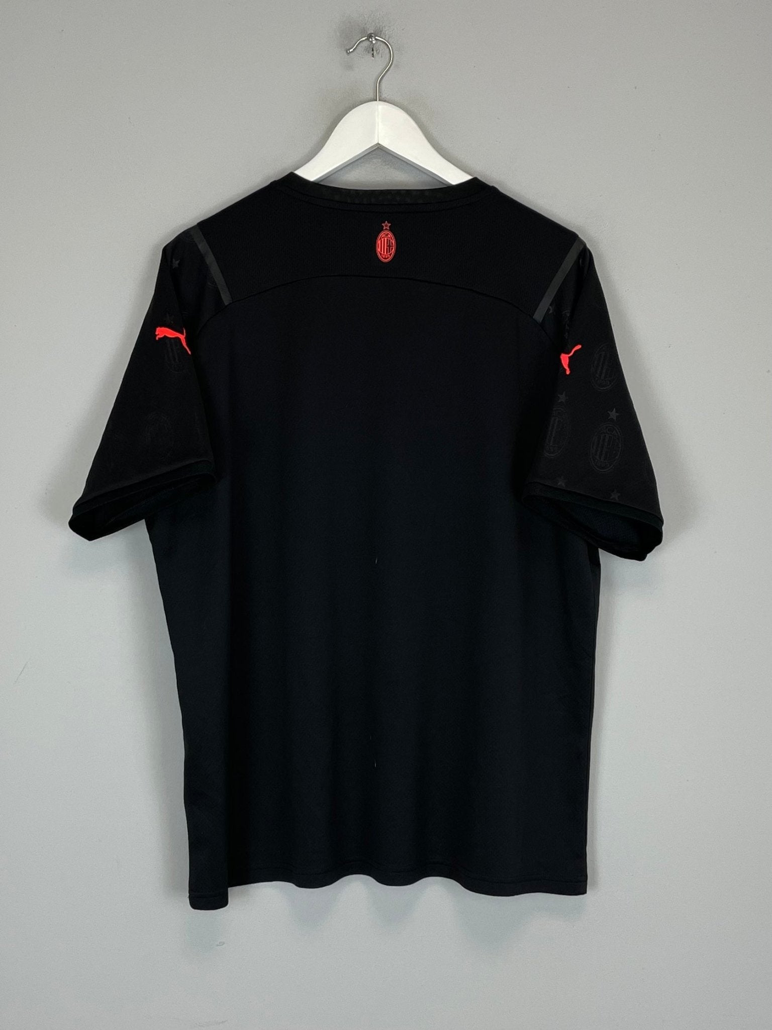 Shop 2021/22 AC MILAN THIRD SHIRT (XL) PUMA, classic football shirts, vintage football shirts & retro soccer jerseys at Cult Kits
