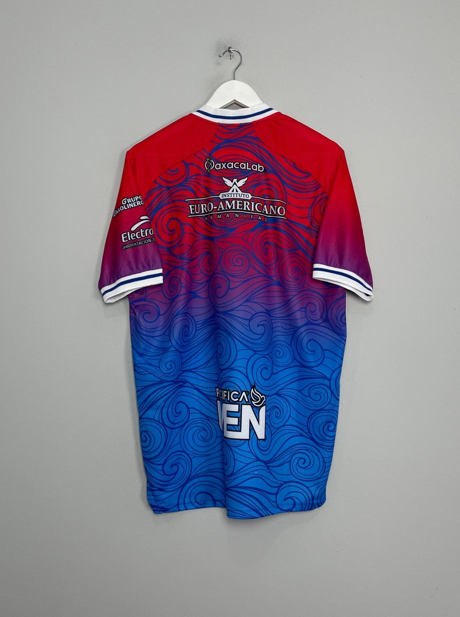 Shop 2021/22 ALEBRIJES DE OAXACA THIRD SHIRT (XL) SILVER, classic football shirts, vintage football shirts & retro soccer jerseys at Cult Kits
