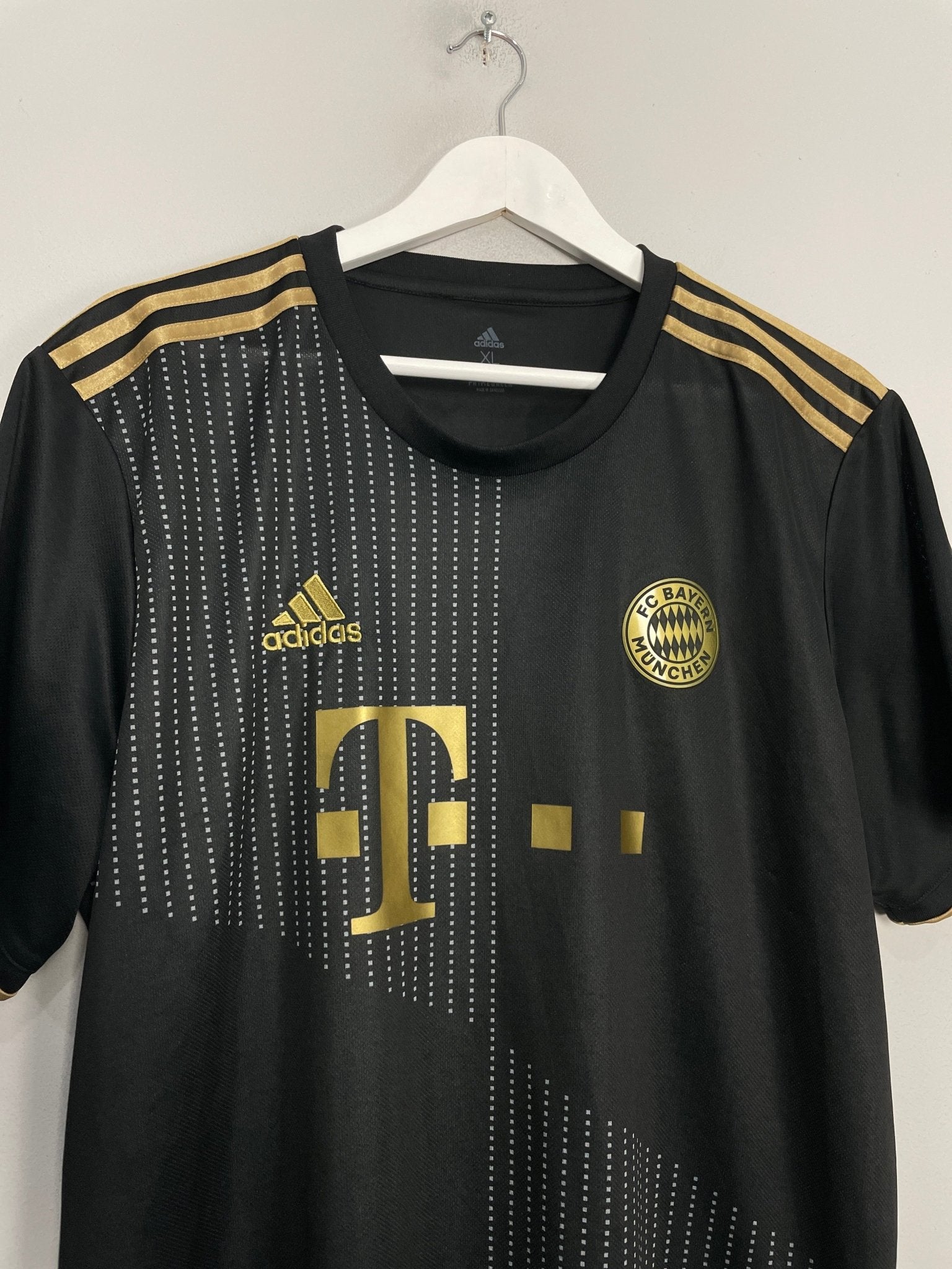 Shop 2021/22 BAYERN MUNICH AWAY SHIRT (XL) ADIDAS, classic football shirts, vintage football shirts & retro soccer jerseys at Cult Kits