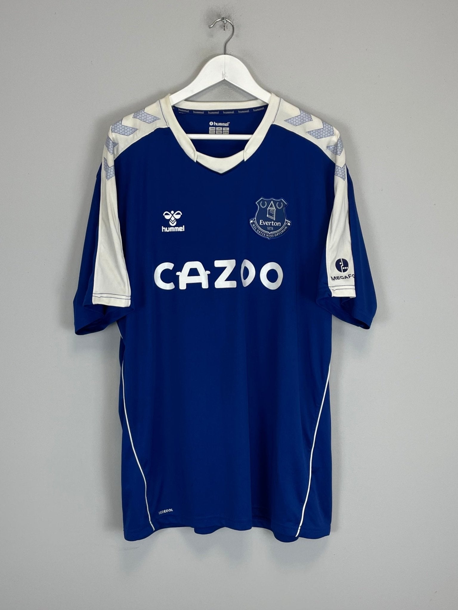 Shop 2021/22 EVERTON TRAINING SHIRT (XXXXL) HUMMEL, classic football shirts, vintage football shirts & retro soccer jerseys at Cult Kits