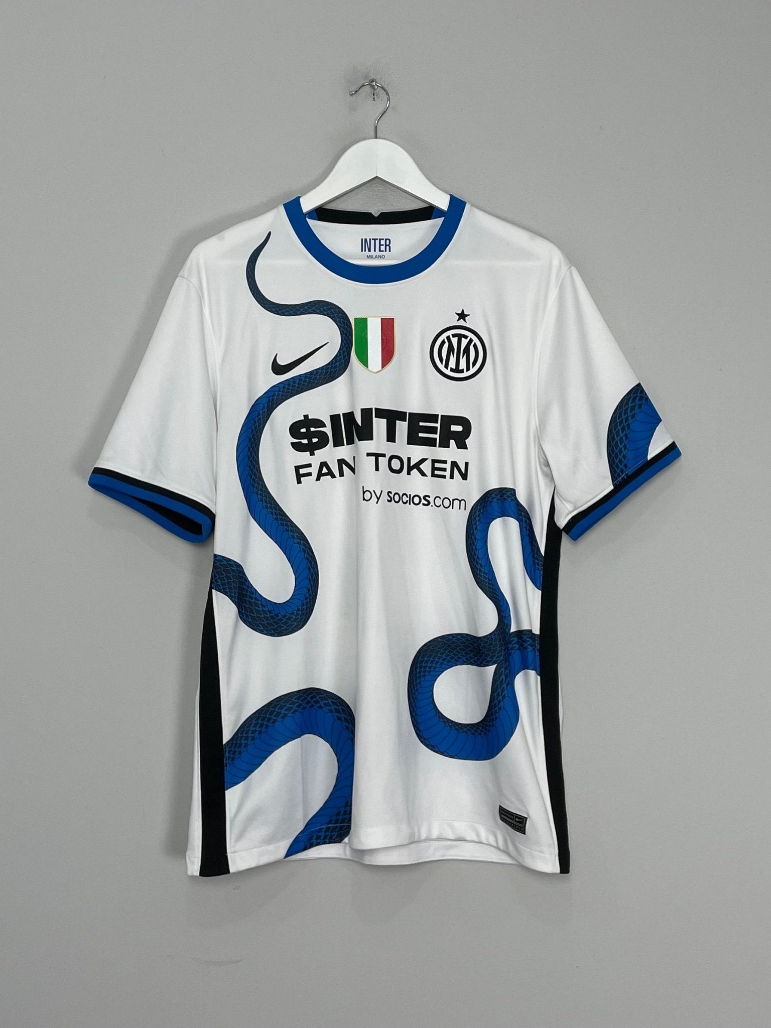 Shop 2021/22 INTER MILAN VIDAL #22 AWAY SHIRT (L) NIKE, classic football shirts, vintage football shirts & retro soccer jerseys at Cult Kits