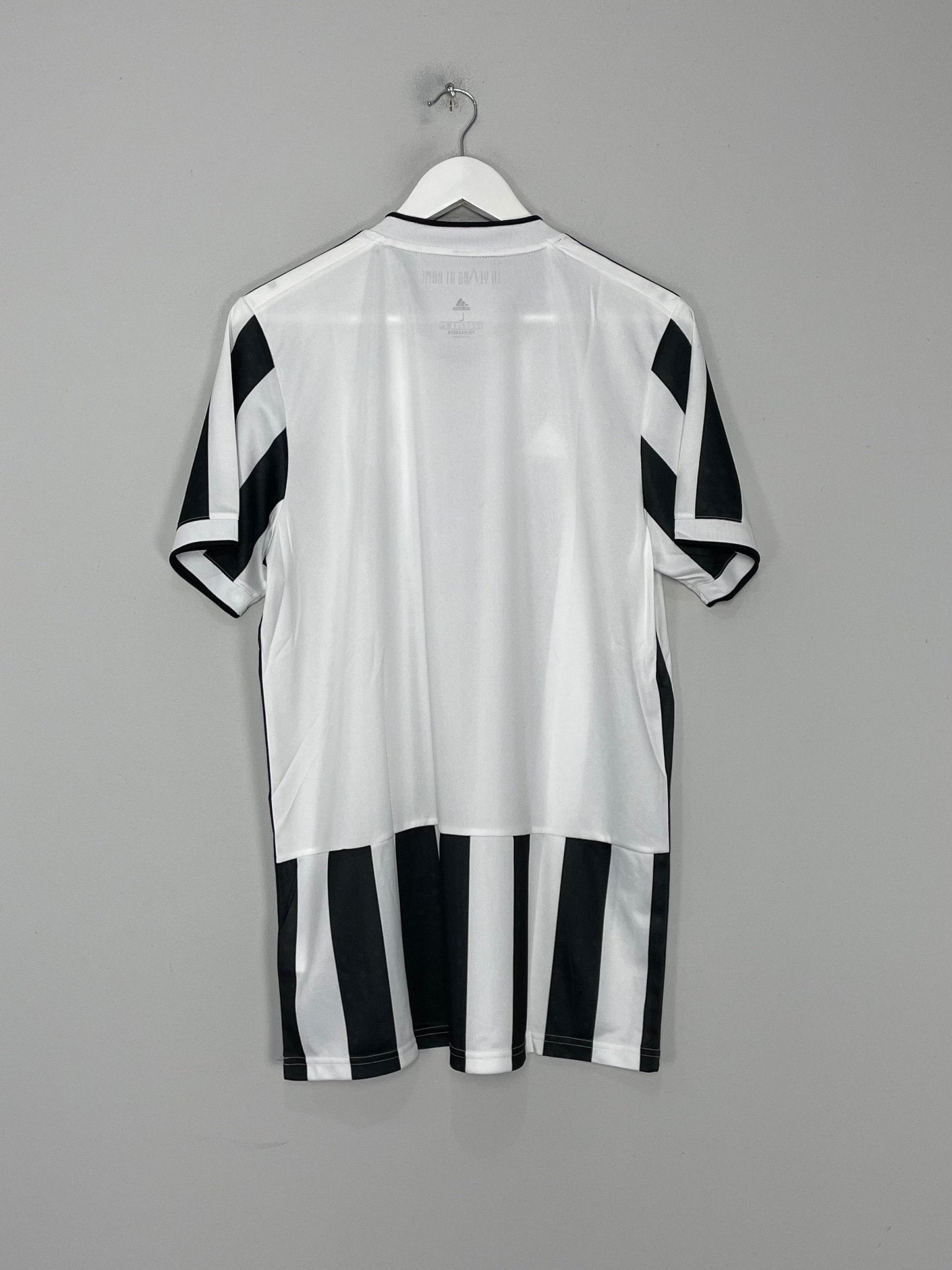 Shop 2021/22 JUVENTUS *BNWT* HOME SHIRT (L) ADIDAS, classic football shirts, vintage football shirts & retro soccer jerseys at Cult Kits