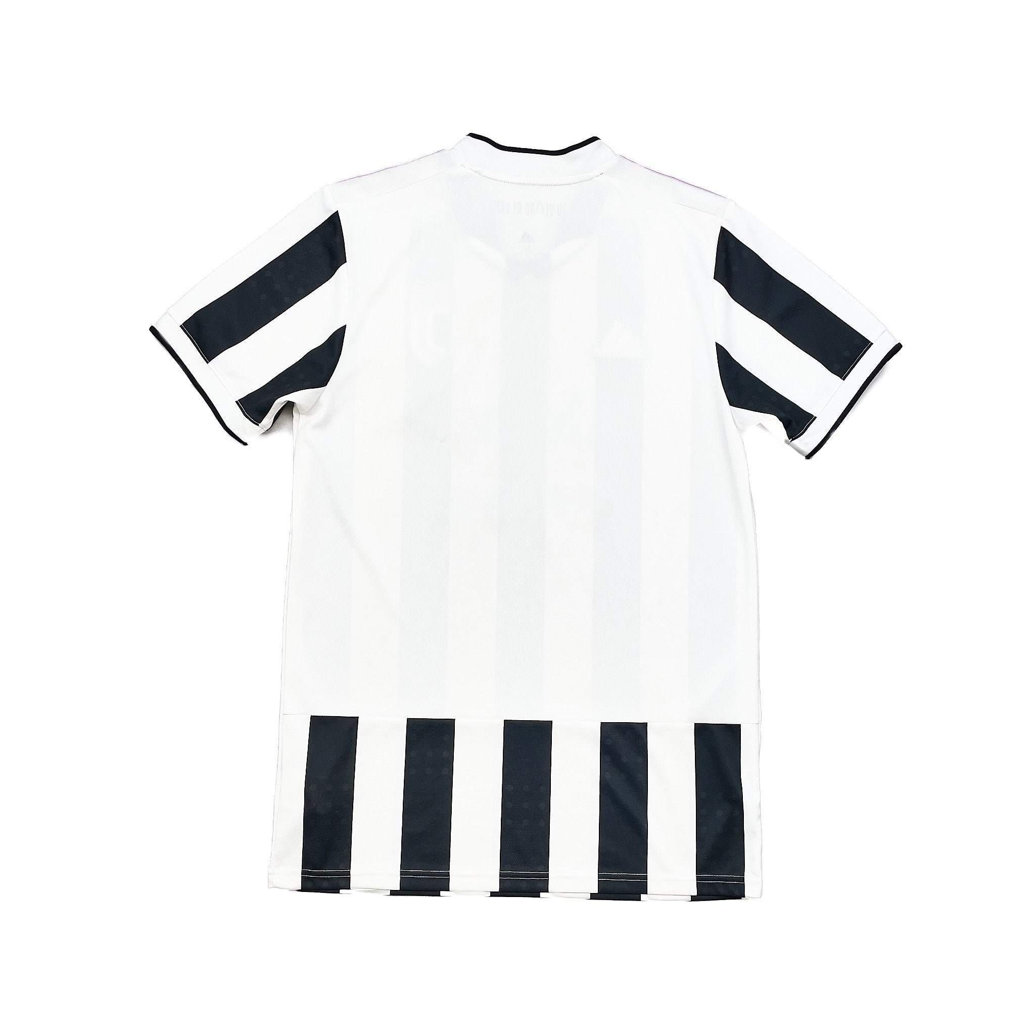 Buy 2021/22 Juventus Home Shirt (S) Adidas ~ Free worldwide shipping ~ Authentic Vintage Football Shirts from Cult Kits