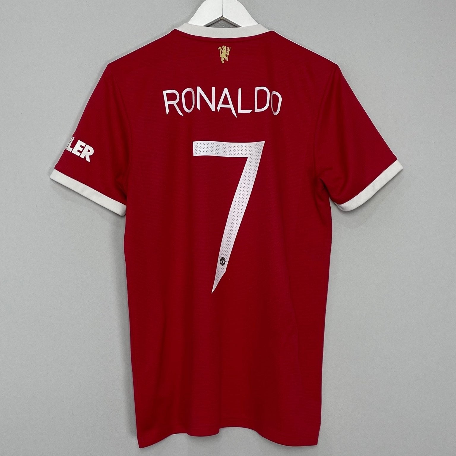 Shop 2021/22 MANCHESTER UNITED RONALDO #7 HOME SHIRT (M) ADIDAS, classic football shirts, vintage football shirts & retro soccer jerseys at Cult Kits