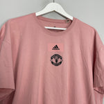 Shop 2021/22 MANCHESTER UNITED T-SHIRT (L) ADIDAS, classic football shirts, vintage football shirts & retro soccer jerseys at Cult Kits