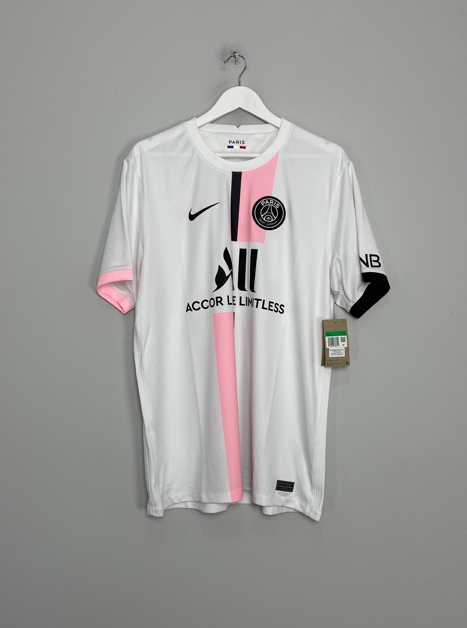 Shop 2021/22 PSG MBAPPE #7 *BNWT* AWAY SHIRT (XL) NIKE, classic football shirts, vintage football shirts & retro soccer jerseys at Cult Kits
