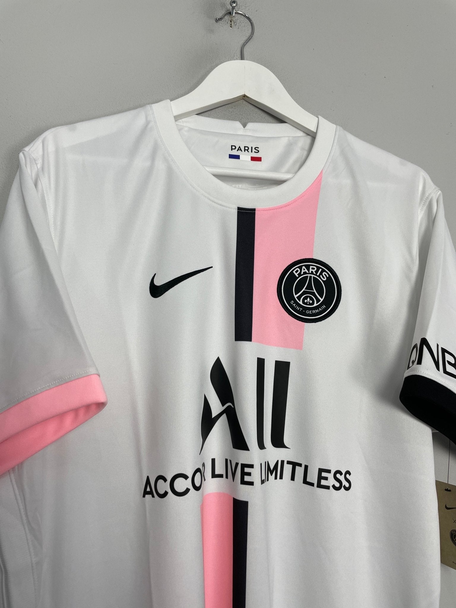 Shop 2021/22 PSG MBAPPE #7 *BNWT* AWAY SHIRT (XL) NIKE, classic football shirts, vintage football shirts & retro soccer jerseys at Cult Kits