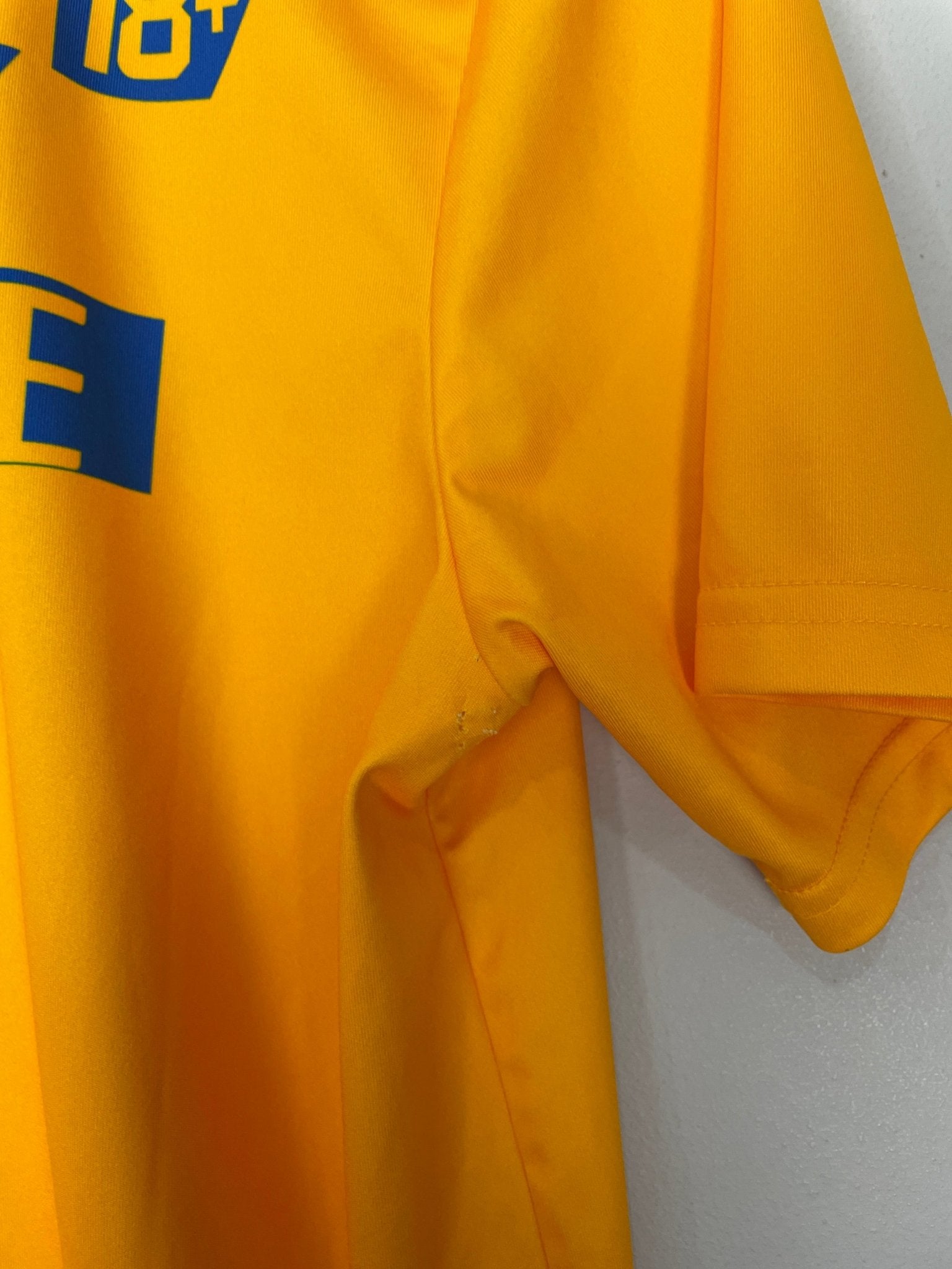 Shop 2021/22 TIGRES *BNWT* HOME SHIRT (M) ADIDAS, classic football shirts, vintage football shirts & retro soccer jerseys at Cult Kits