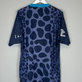 2022 UMBRO X POISON DART FROG *BNWT* (M) AOF - Cult Kits - Medium - Buy Vintage Football Shirts, Authentic Retro Football Shirts For Sale, Classic Football Shirts & Soccer Jersey
