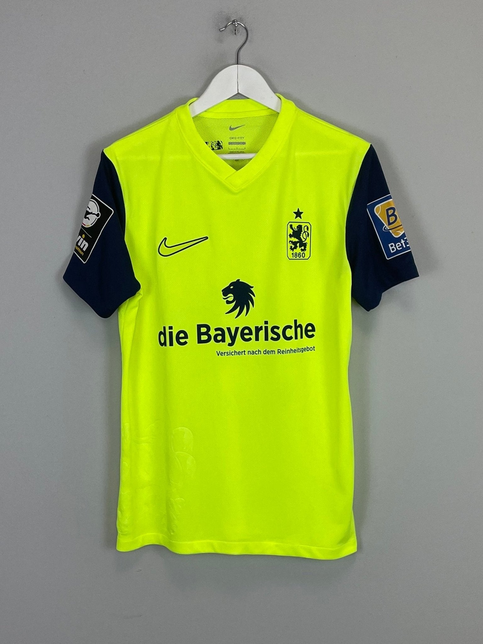 Shop 2022/23 1860 MUNICH LANG #3 *MATCH ISSUE* THIRD SHIRT (L) NIKE, classic football shirts, vintage football shirts & retro soccer jerseys at Cult Kits
