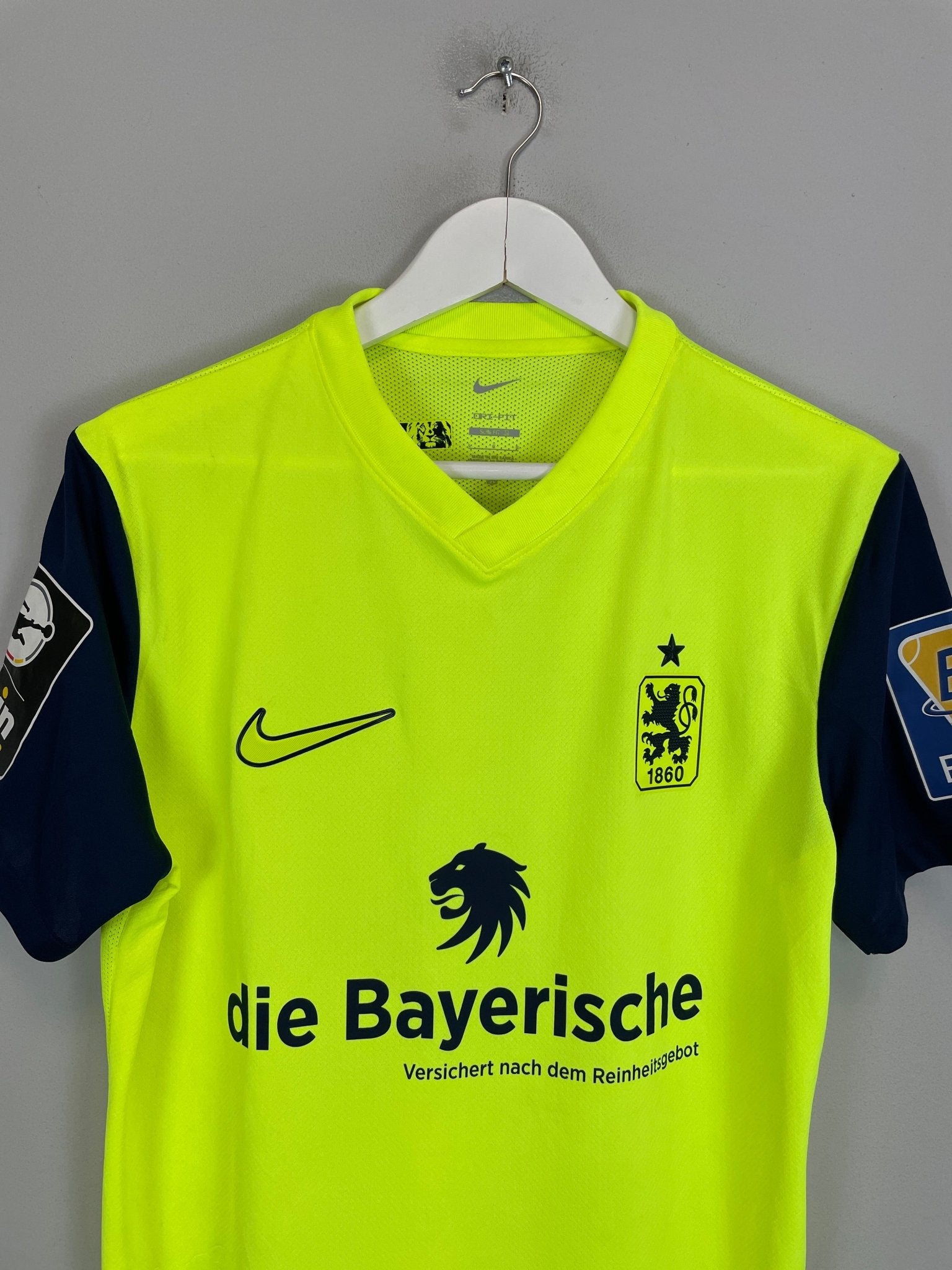 Shop 2022/23 1860 MUNICH LANG #3 *MATCH ISSUE* THIRD SHIRT (L) NIKE, classic football shirts, vintage football shirts & retro soccer jerseys at Cult Kits