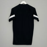 Shop 2022/23 BARCELONA TRAINING SHIRT (M) NIKE, classic football shirts, vintage football shirts & retro soccer jerseys at Cult Kits