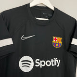 Shop 2022/23 BARCELONA TRAINING SHIRT (M) NIKE, classic football shirts, vintage football shirts & retro soccer jerseys at Cult Kits