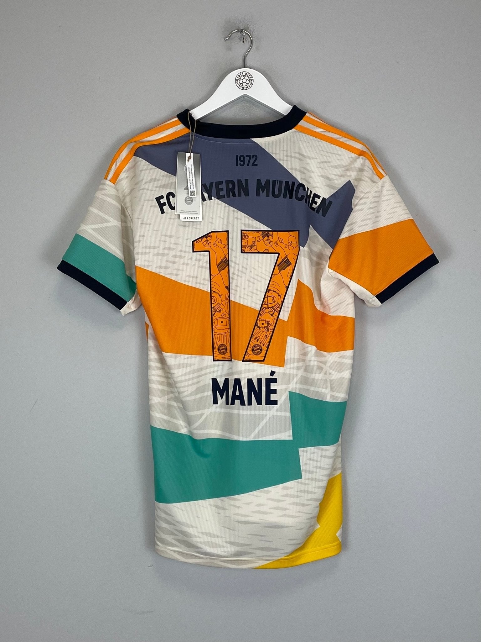 Shop 2022/23 BAYERN MUNICH MANE #17 *BNWT* FOURTH SHIRT (M) ADIDAS, classic football shirts, vintage football shirts & retro soccer jerseys at Cult Kits