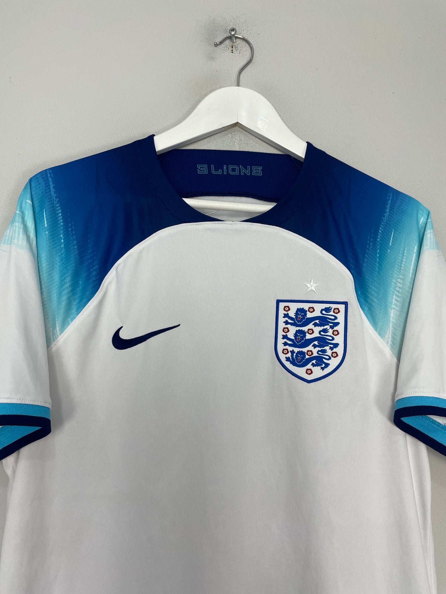 Shop 2022/23 ENGLAND HOME SHIRT (M) NIKE, classic football shirts, vintage football shirts & retro soccer jerseys at Cult Kits
