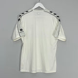 Shop 2022/23 EVERTON TRAINING SHIRT (M) HUMMEL, classic football shirts, vintage football shirts & retro soccer jerseys at Cult Kits