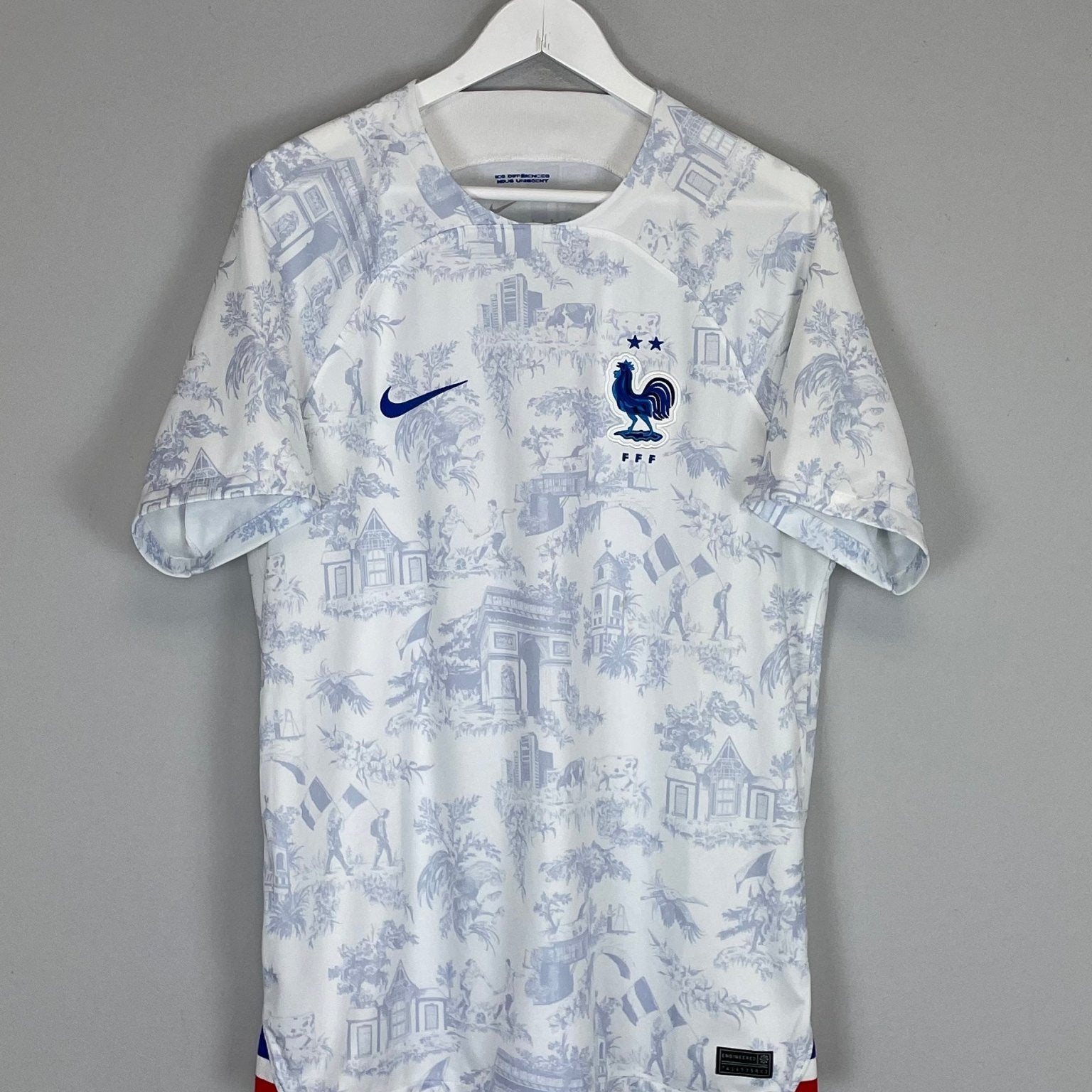 Shop 2022/23 FRANCE AWAY SHIRT (L) NIKE, classic football shirts, vintage football shirts & retro soccer jerseys at Cult Kits
