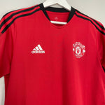 Shop 2022/23 MANCHESTER UNITED TRAINING SHIRT (M) ADIDAS, classic football shirts, vintage football shirts & retro soccer jerseys at Cult Kits