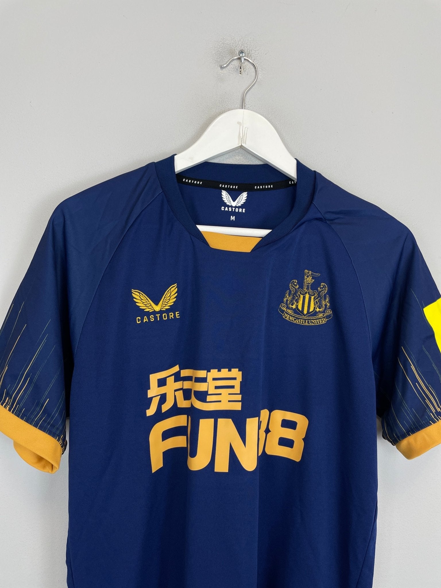Shop 2022/23 NEWCASTLE UNITED GORDON #8 AWAY SHIRT (M) CASTORE, classic football shirts, vintage football shirts & retro soccer jerseys at Cult Kits