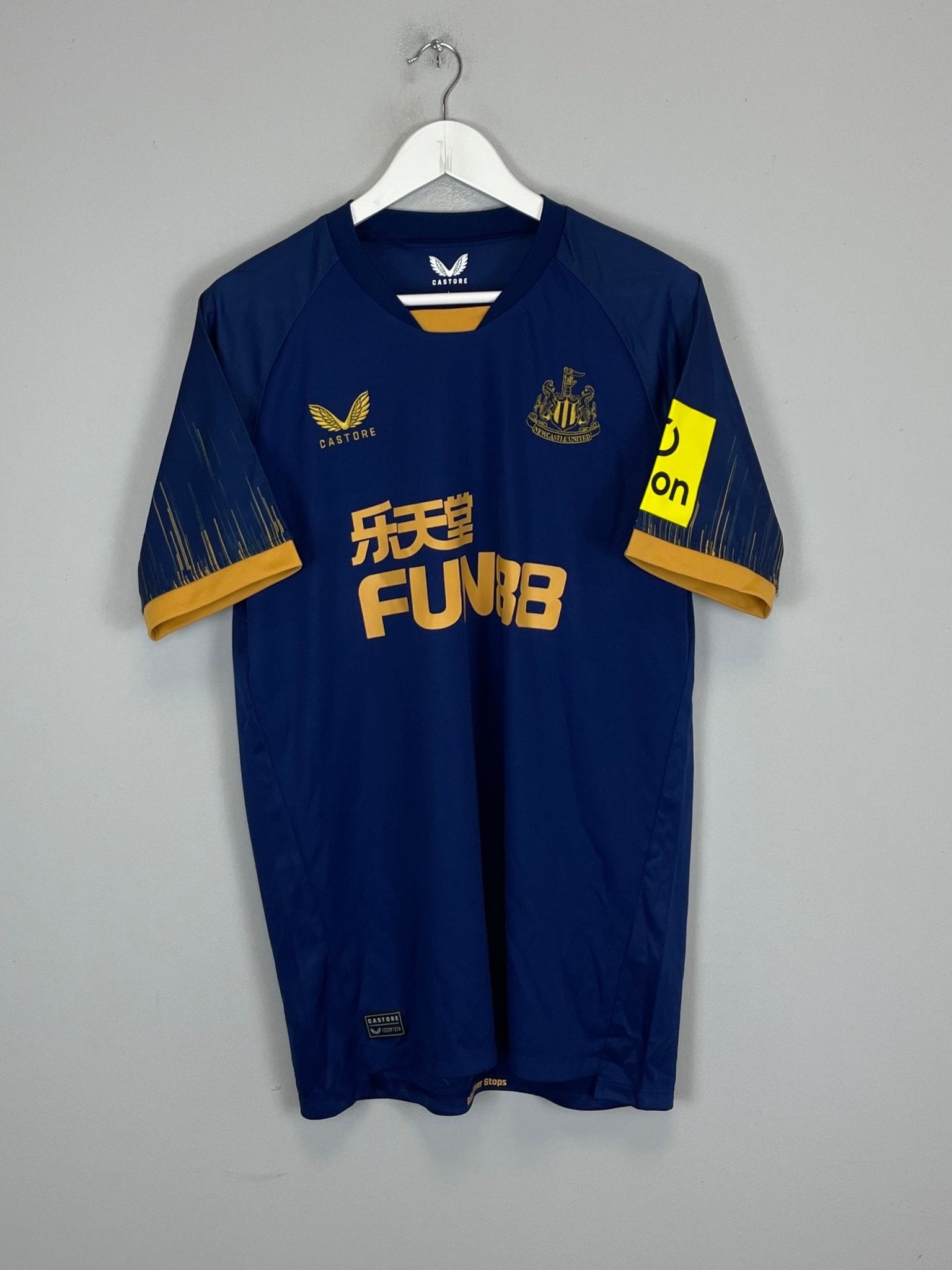 Shop 2022/23 NEWCASTLE UNITED ISAK #14 AWAY SHIRT (L) CASTORE, classic football shirts, vintage football shirts & retro soccer jerseys at Cult Kits