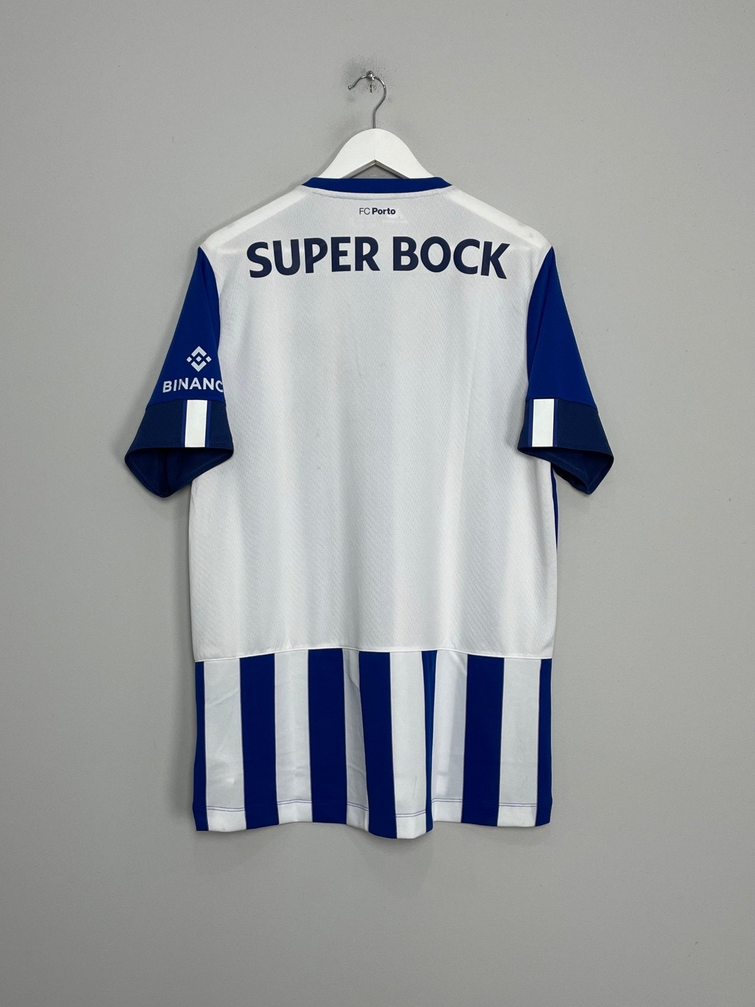 Shop 2022/23 PORTO HOME SHIRT (XL) NEW BALANCE, classic football shirts, vintage football shirts & retro soccer jerseys at Cult Kits