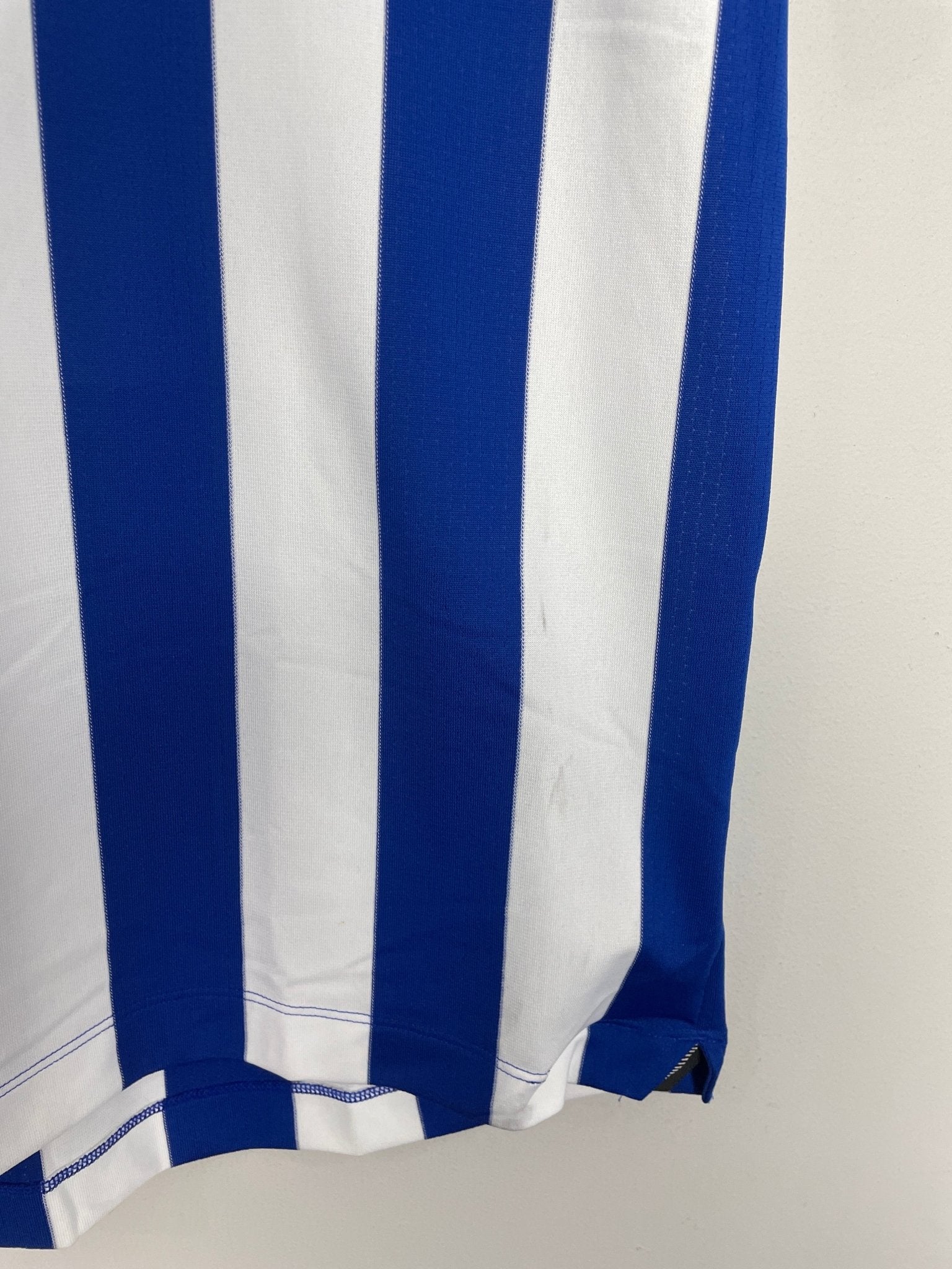 Shop 2022/23 PORTO HOME SHIRT (XL) NEW BALANCE, classic football shirts, vintage football shirts & retro soccer jerseys at Cult Kits