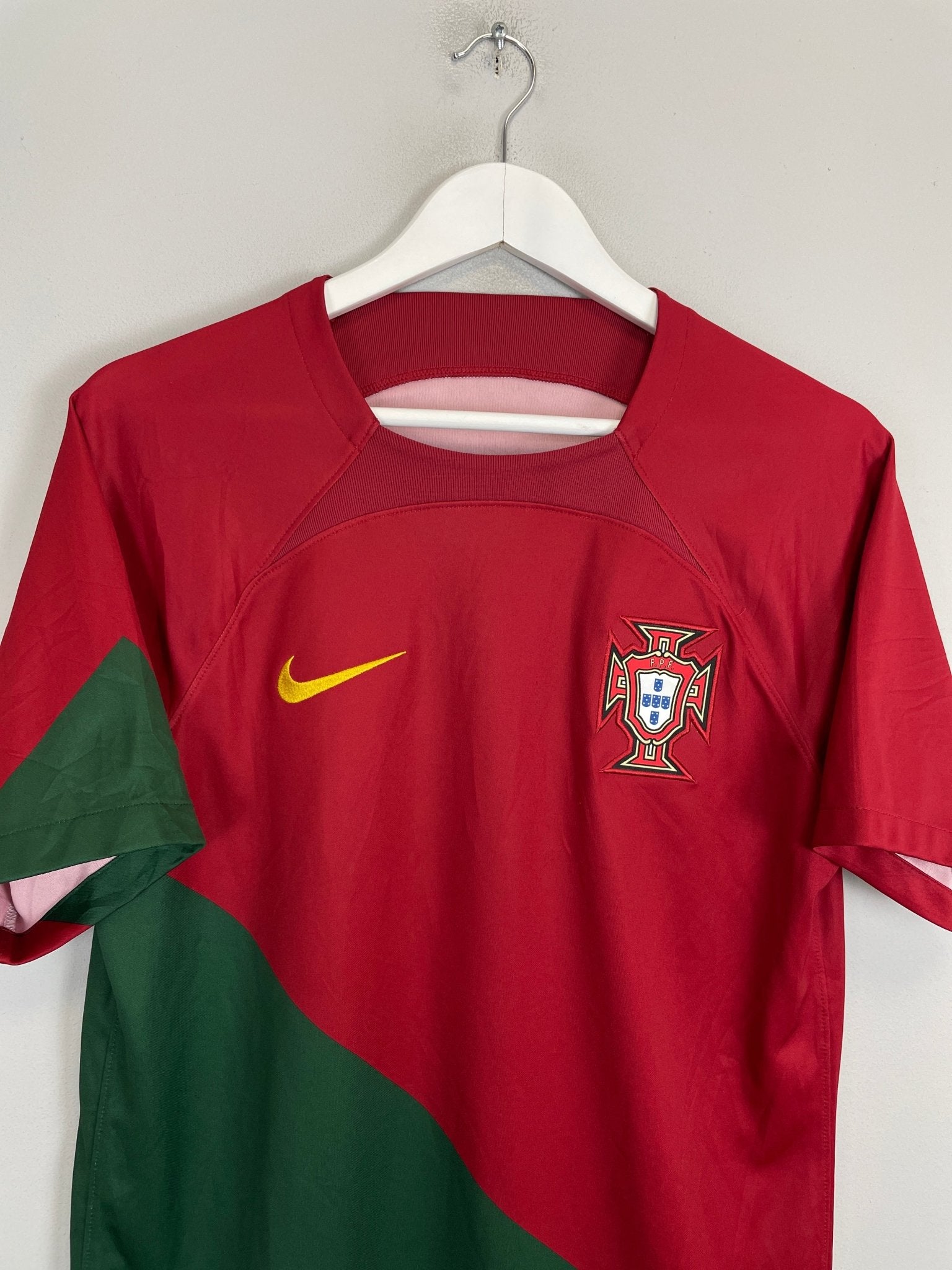 Shop 2022/23 PORTUGAL HOME SHIRT (M) NIKE, classic football shirts, vintage football shirts & retro soccer jerseys at Cult Kits