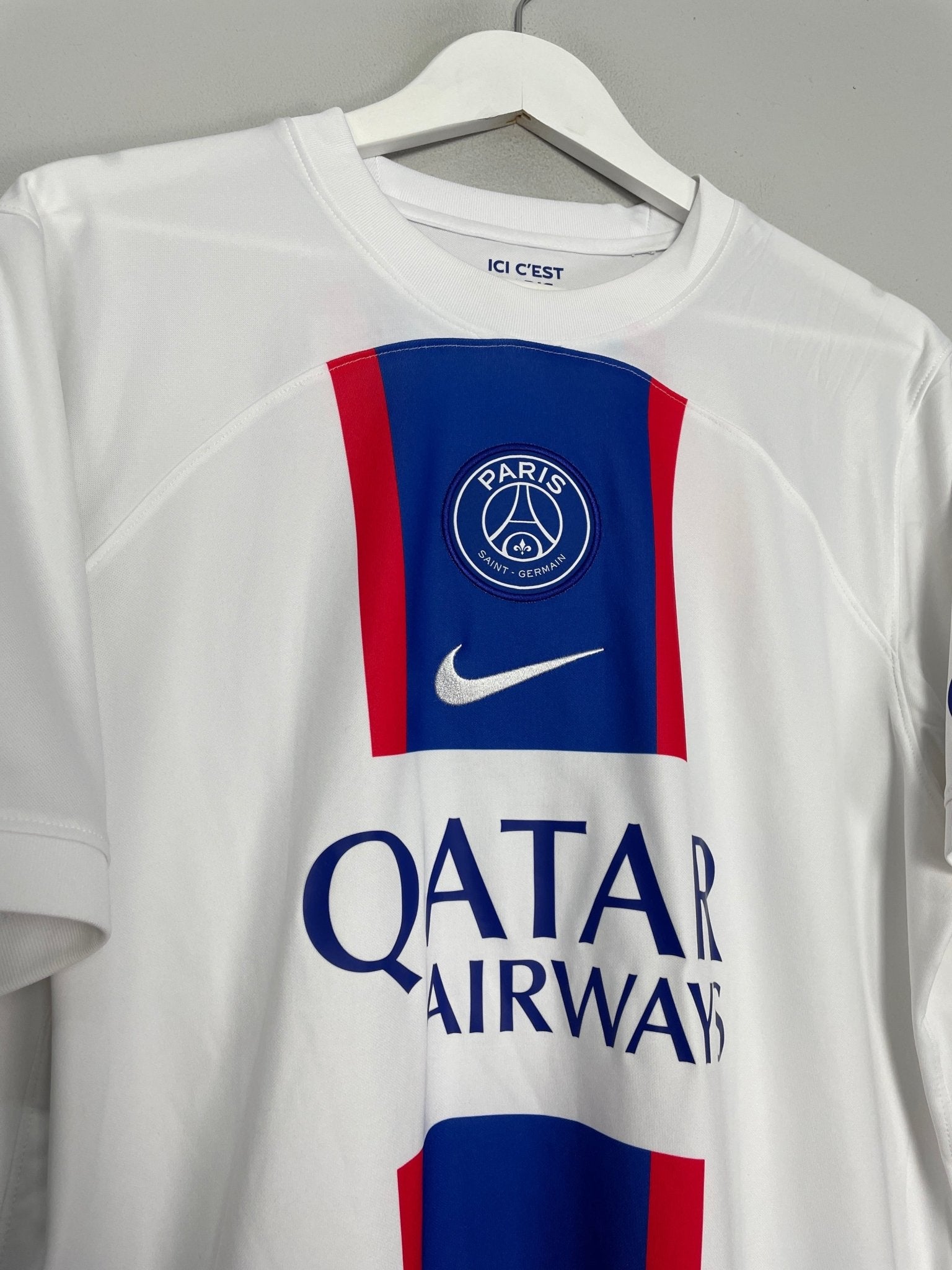 Shop 2022/23 PSG THIRD SHIRT (XL) NIKE, classic football shirts, vintage football shirts & retro soccer jerseys at Cult Kits