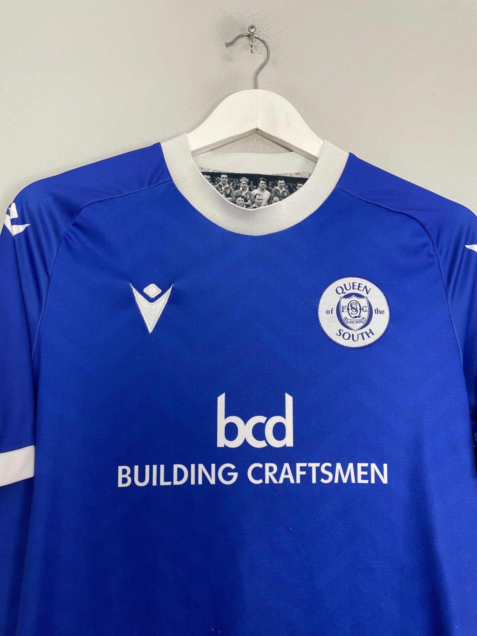 Shop 2022/23 QUEEN OF THE SOUTH HOME SHIRT (M) MACRON, classic football shirts, vintage football shirts & retro soccer jerseys at Cult Kits